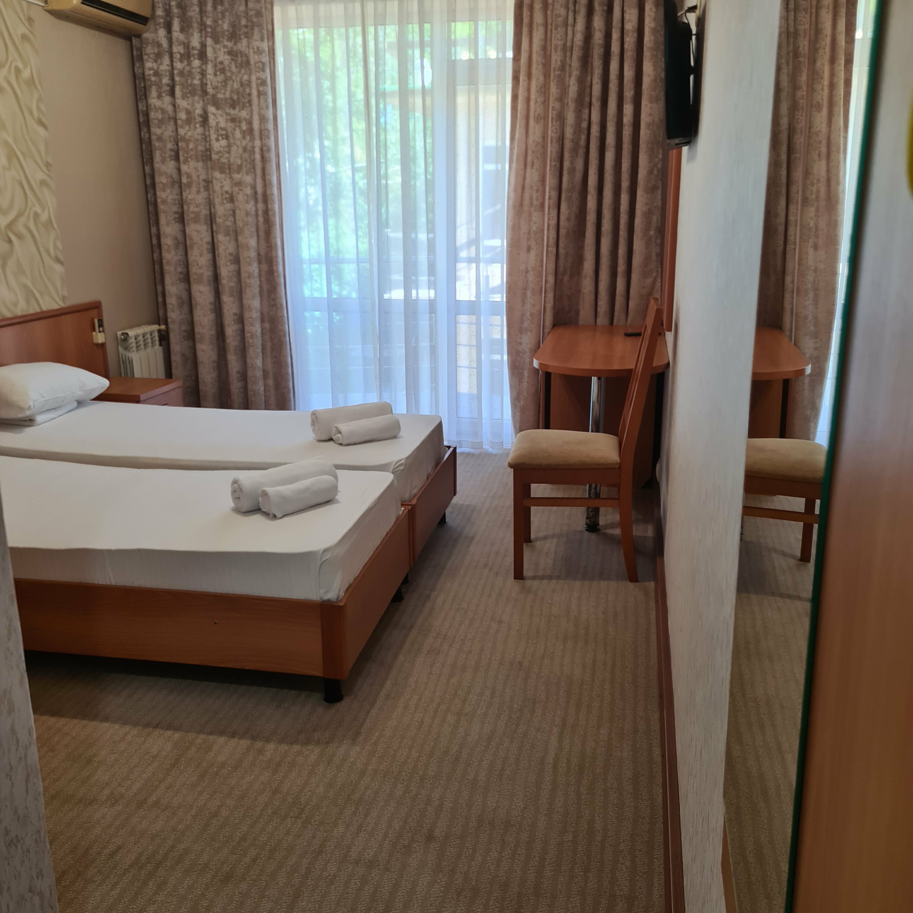 Двухместный номер Делюкс с 1 кроватью или 2 отдельными кроватями и балконом