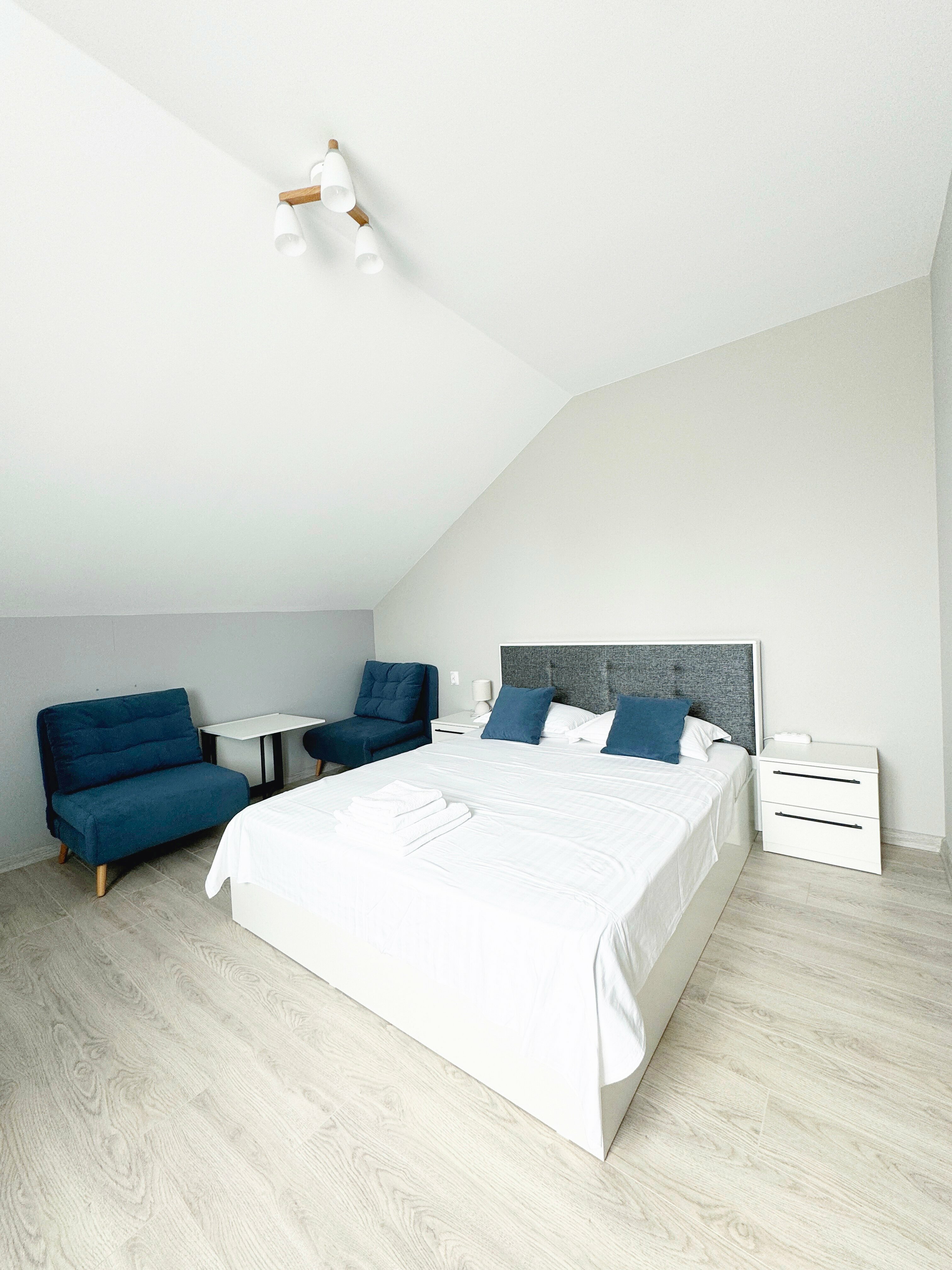 Улучшенный четырехместный номер