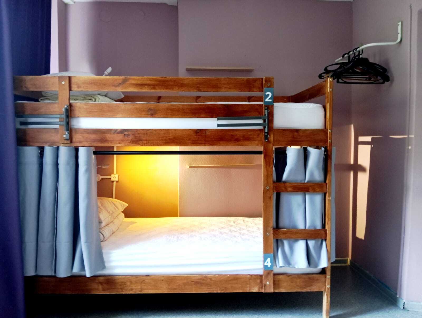 4-местный Женский номер (нижние места)