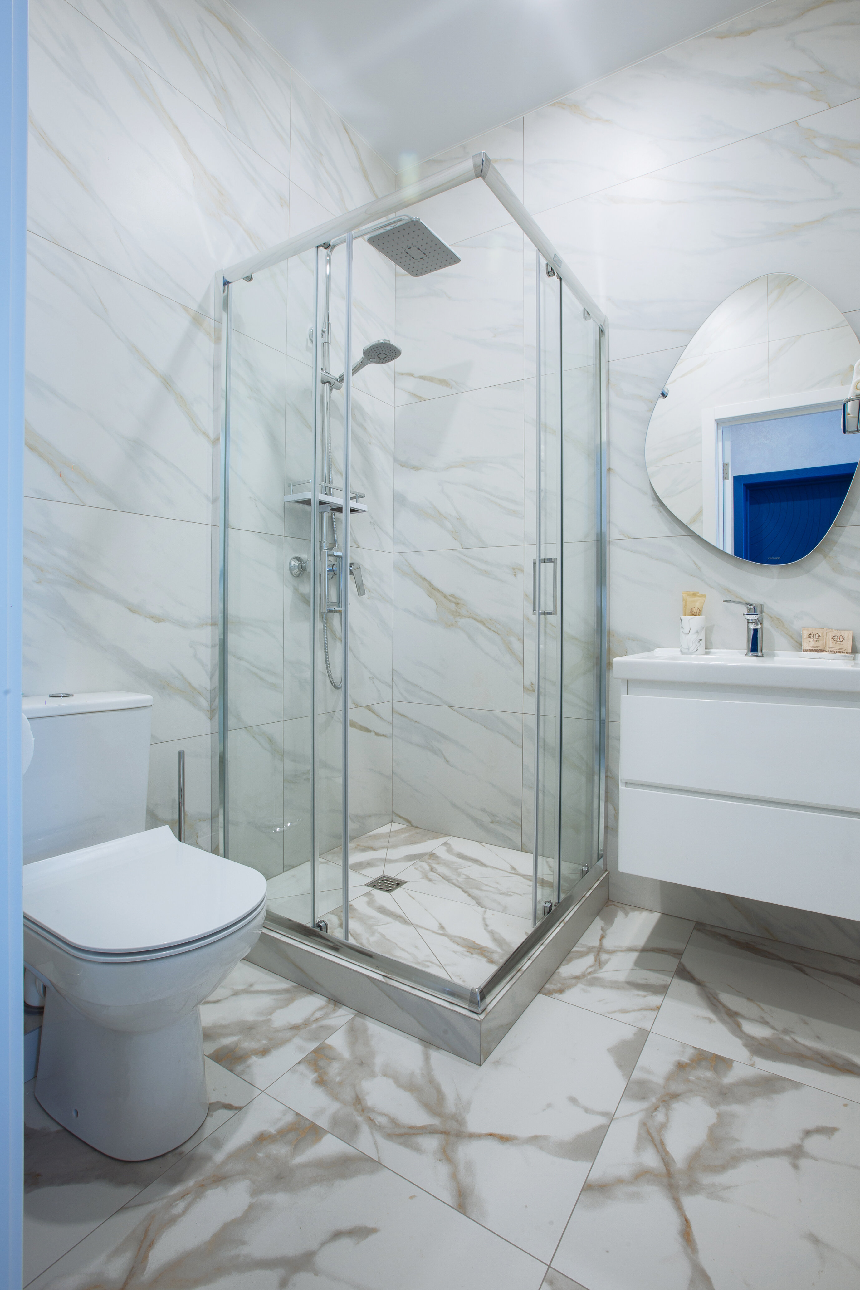 Полулюкс Делюкс