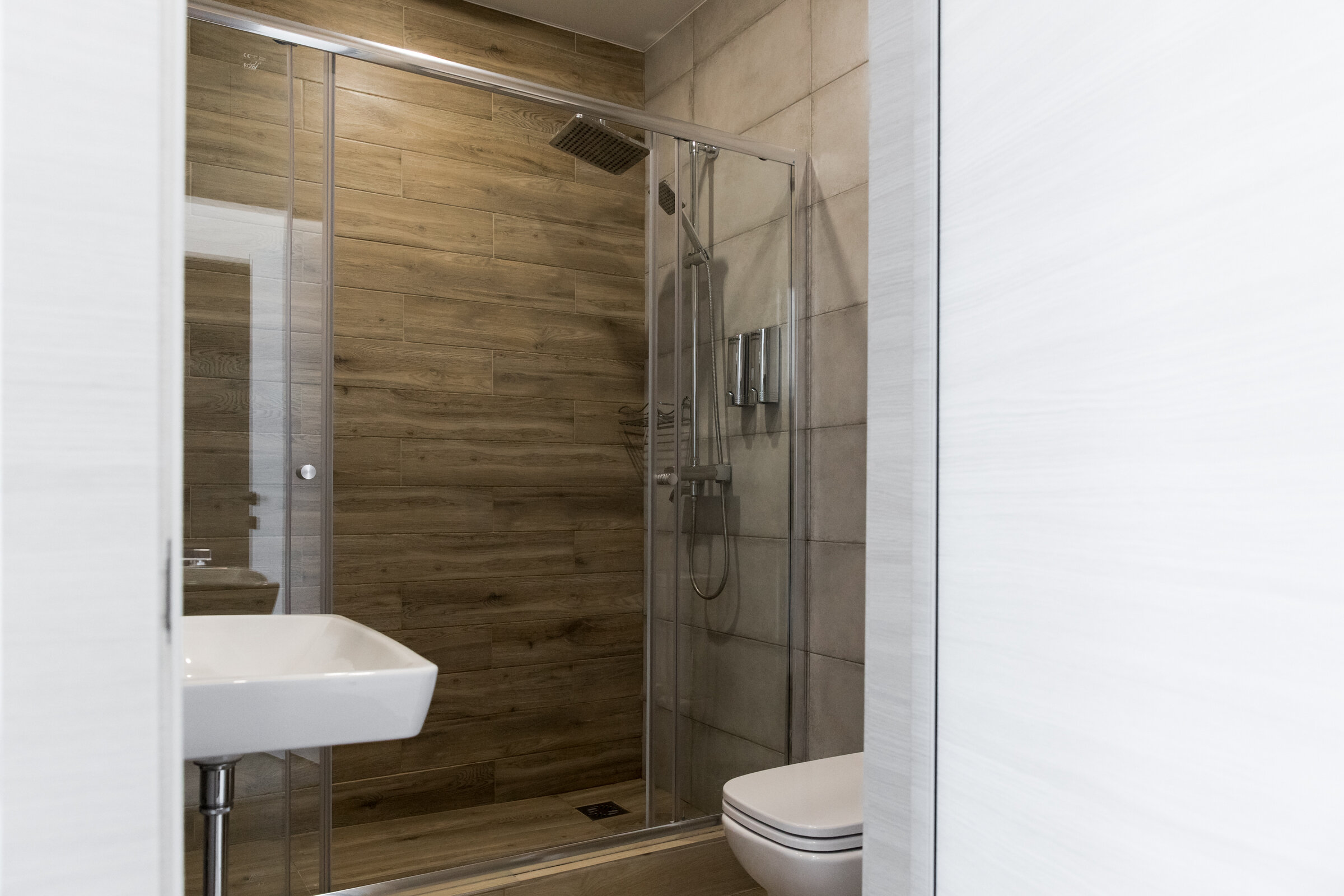 номер с панорамным окном