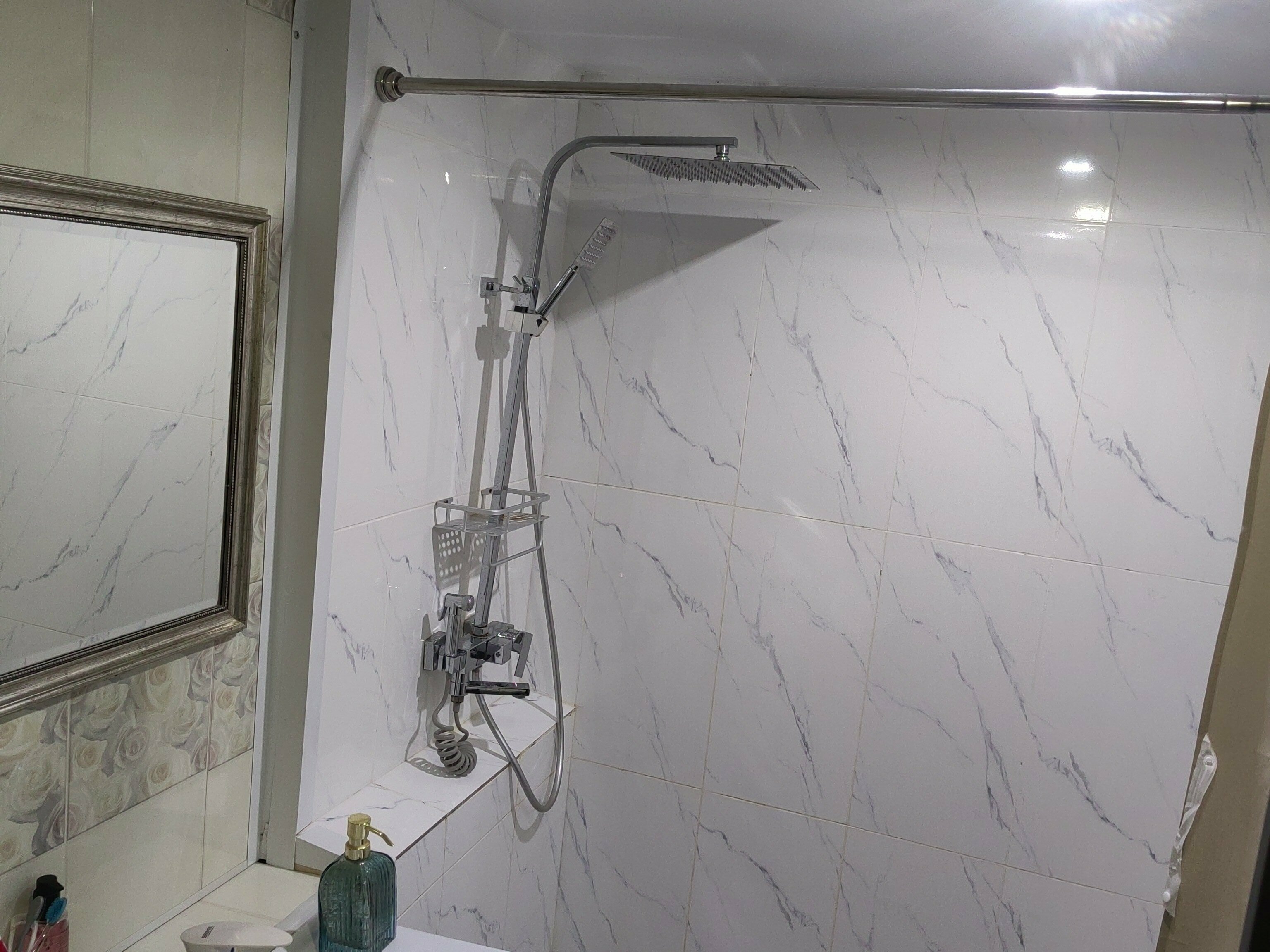 Cемейный номер с собственной ванной комнатой