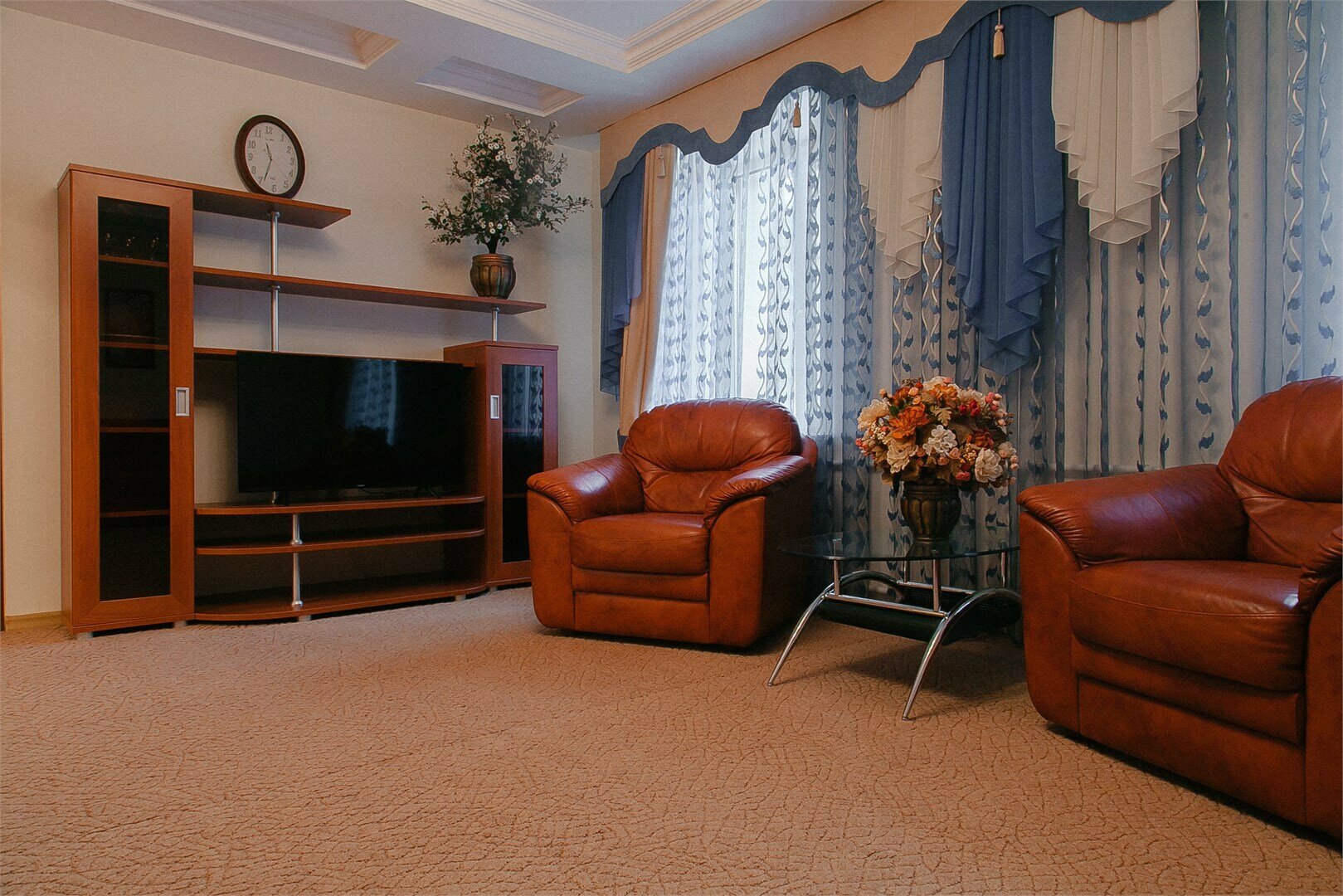 Люкс (2-мест, 2-комн) высшая категория 4-корпус