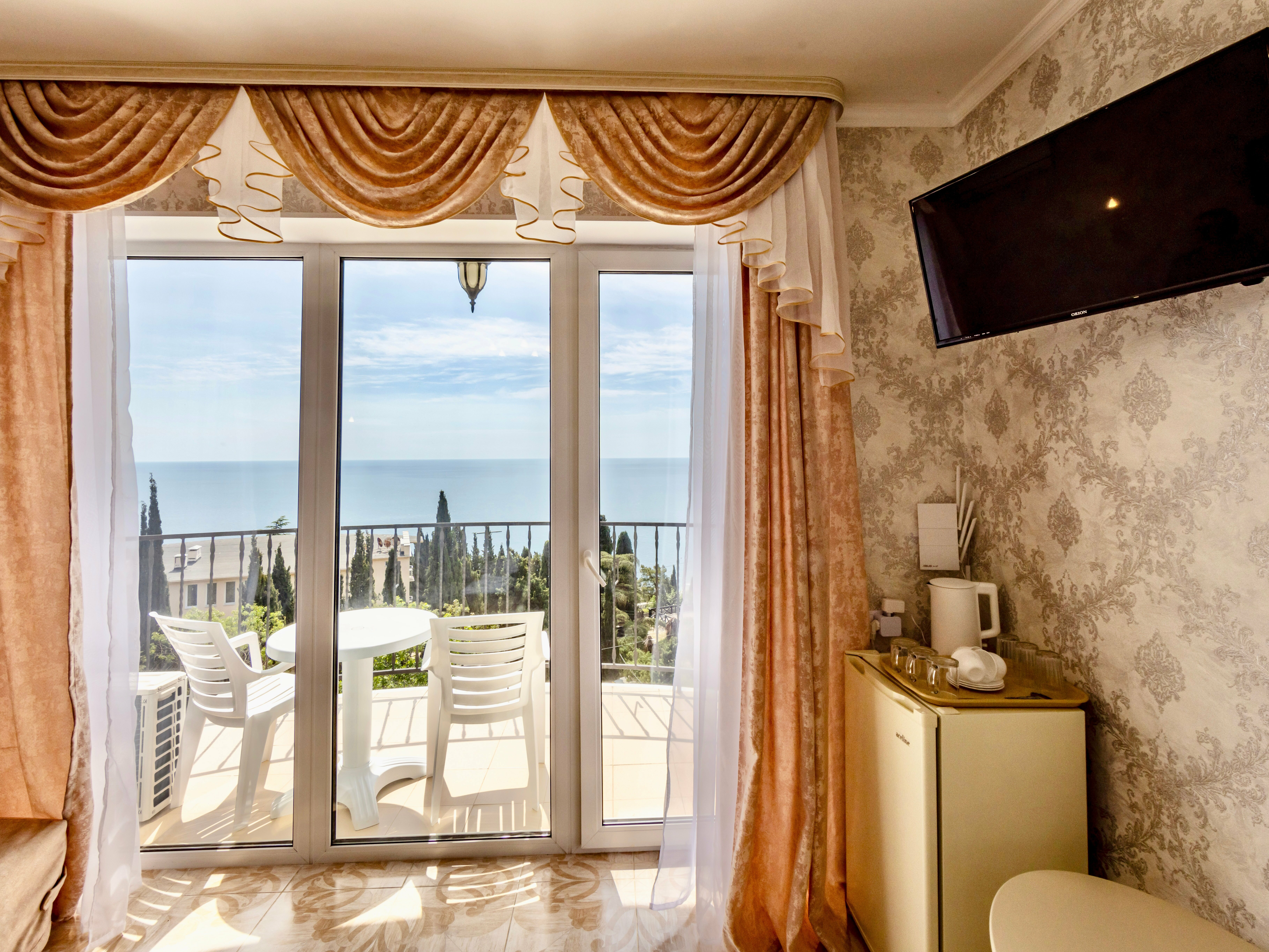 Полулюкс с видом на море