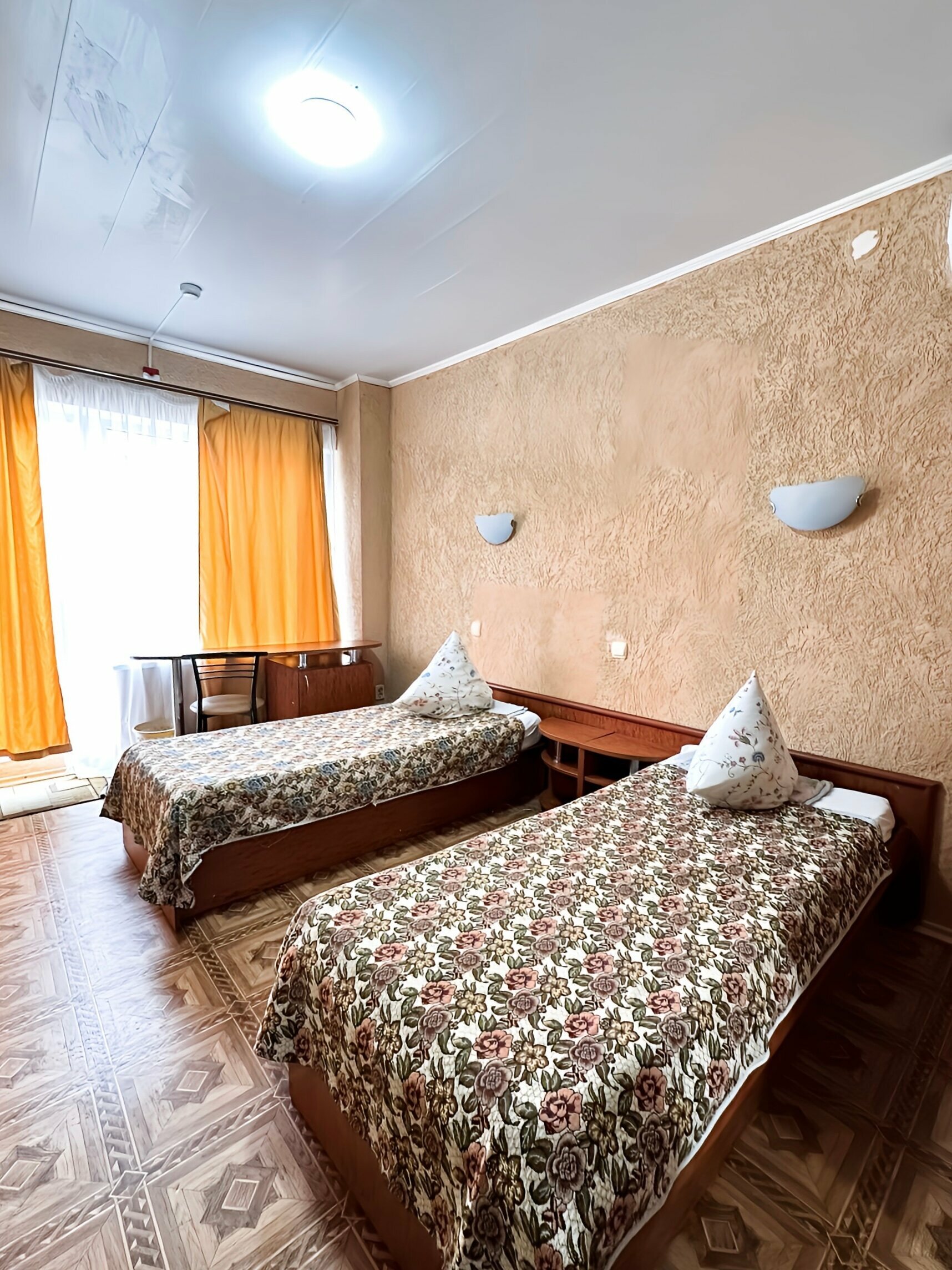 Бюджетный двухместный номер с 2 отдельными кроватями