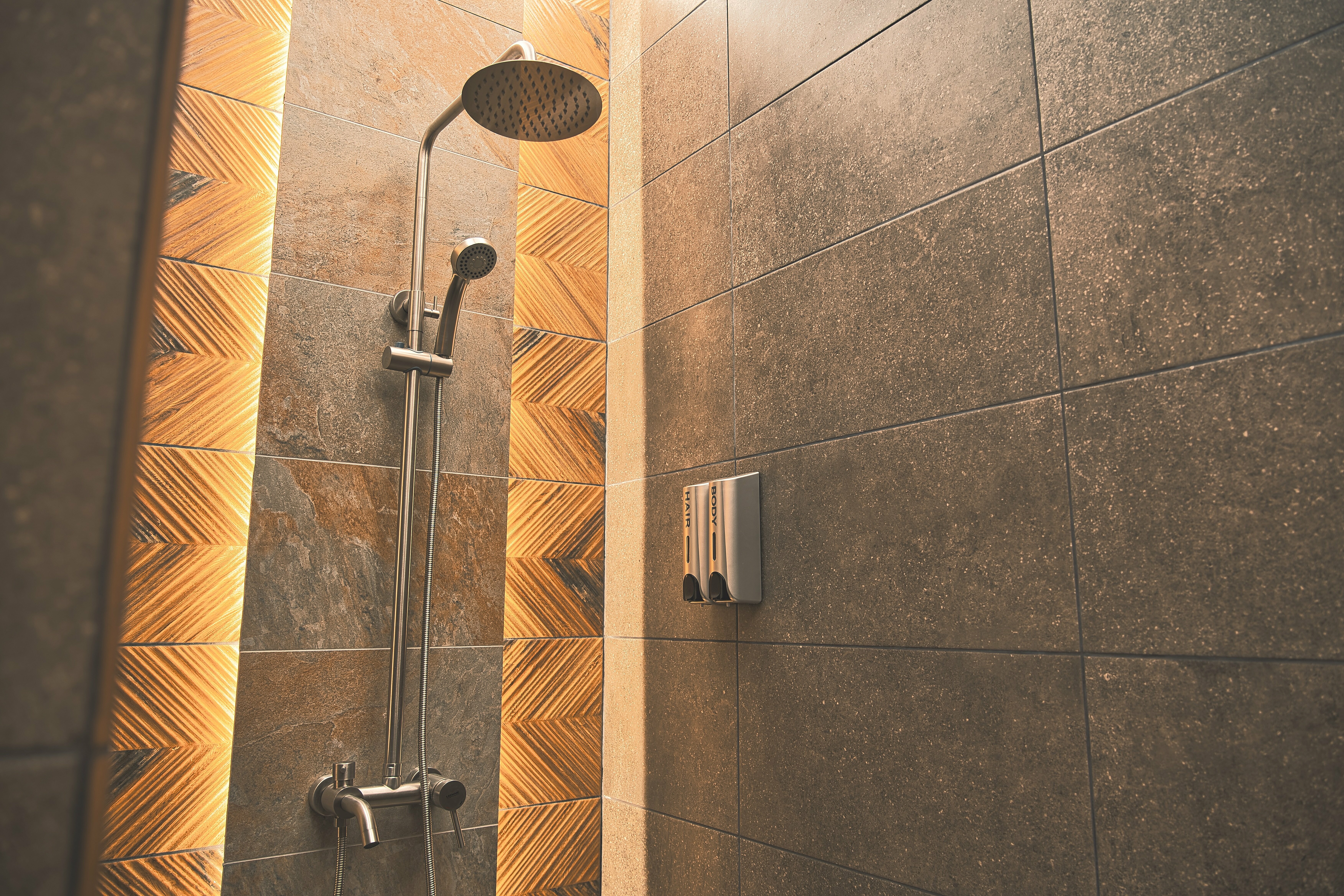 Трехместный номер с видом на озеро