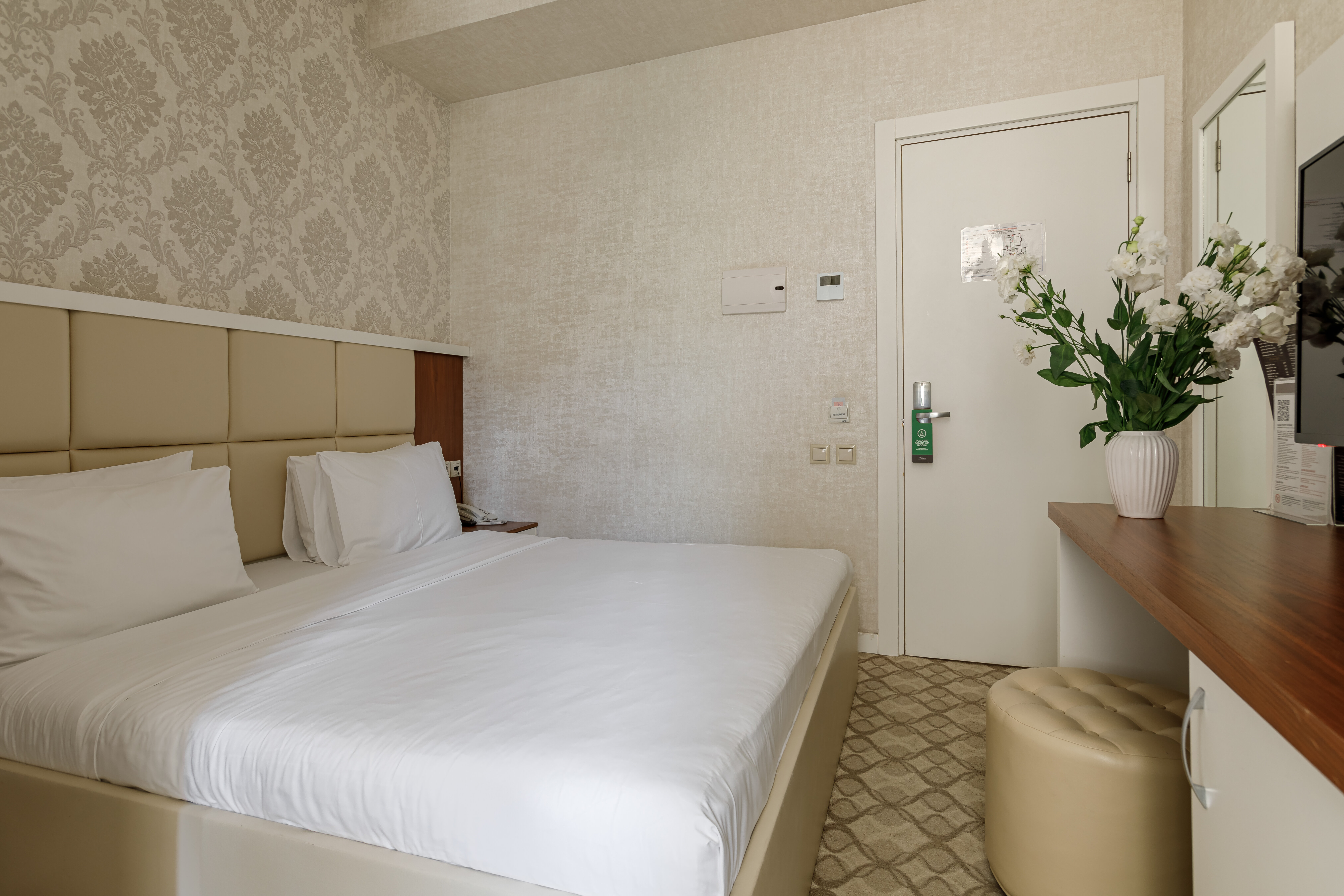 Стандарт с двуспальной кроватью