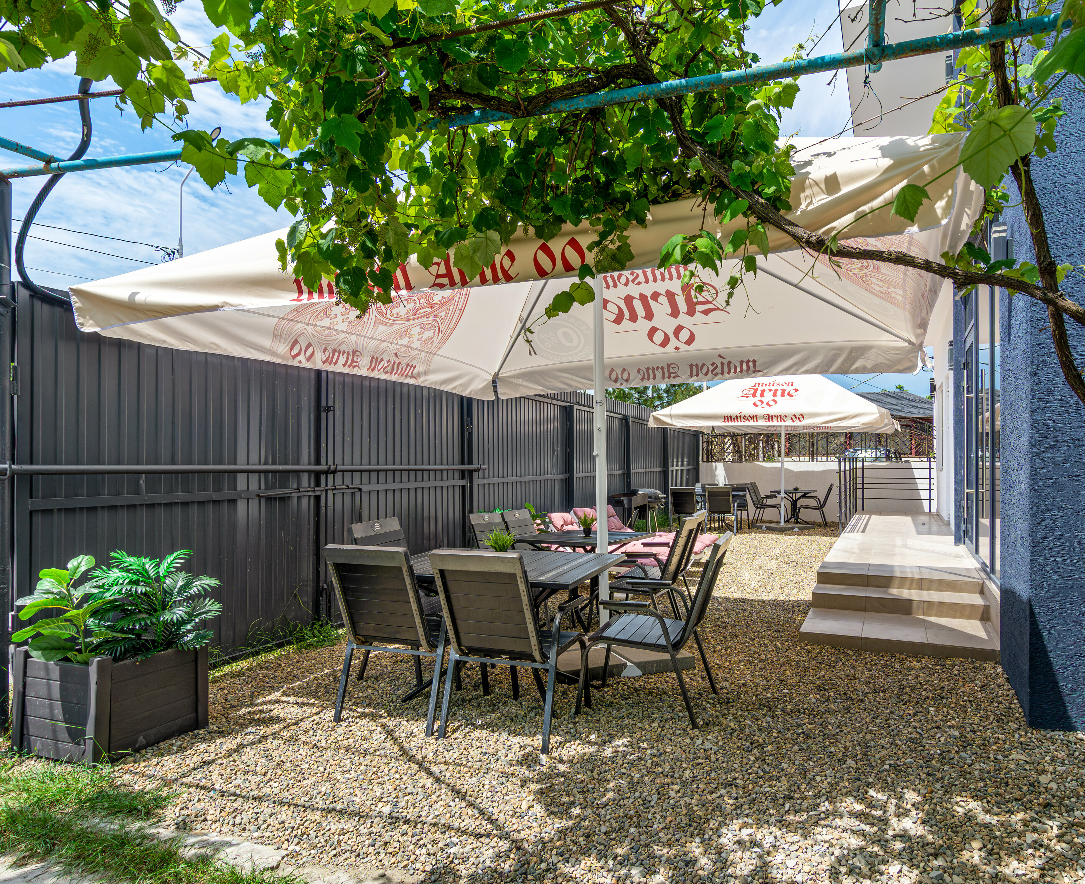 Стандартный трехместный номер