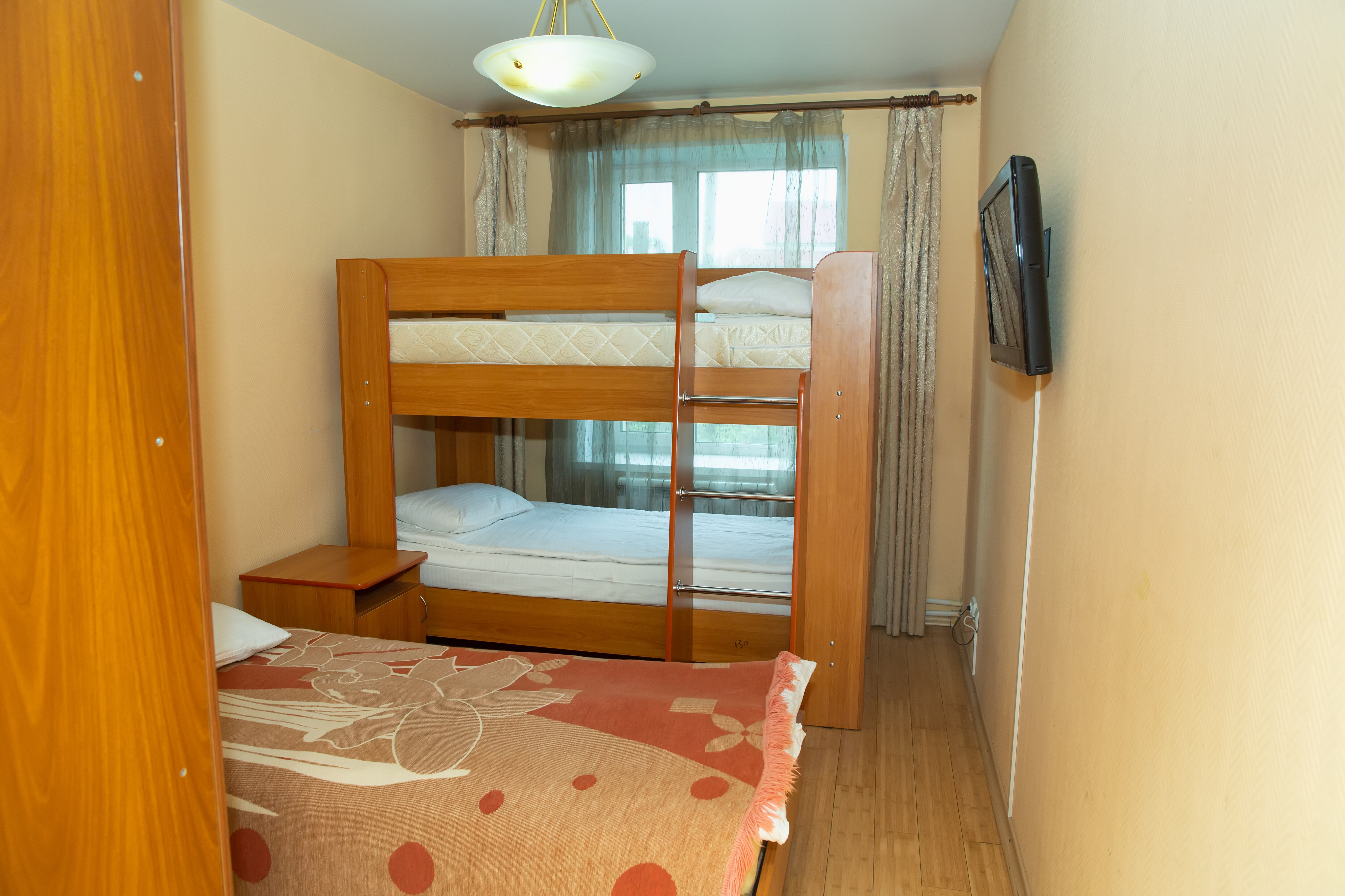 Бюджетный трехместный номер