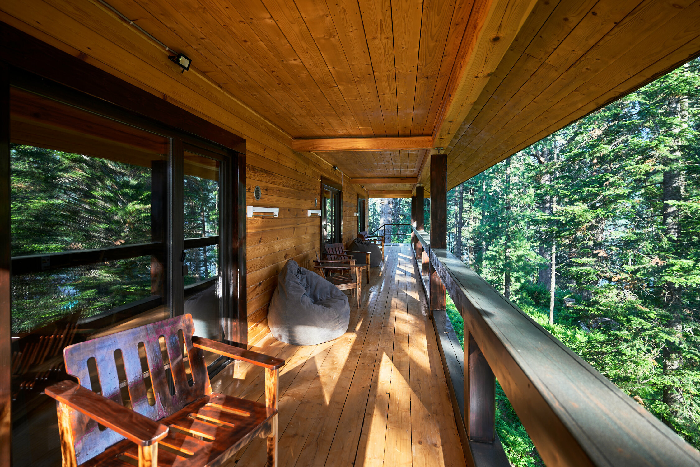 Улучшенный номер с кроватью размера «king-size»