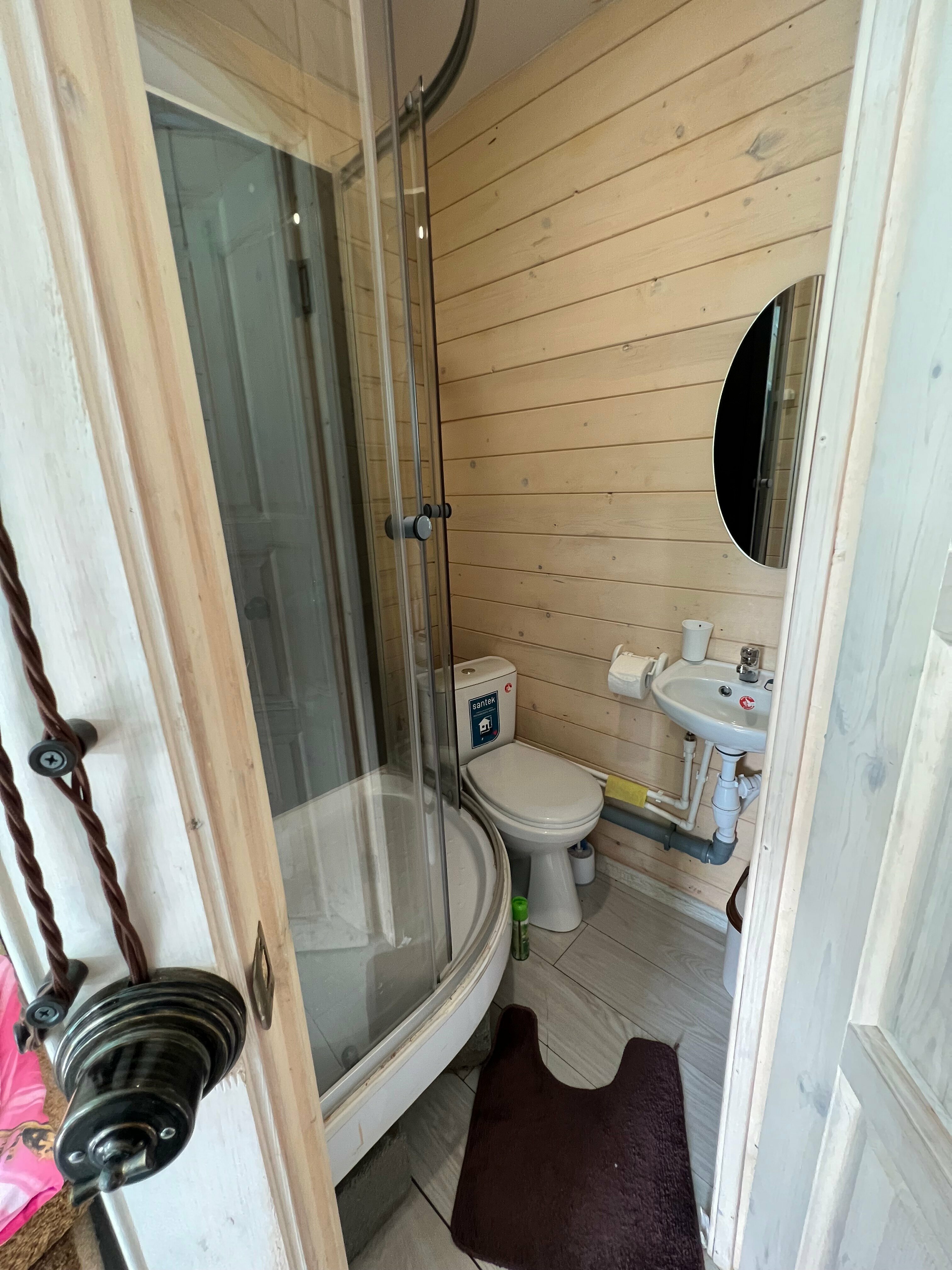 Студия с панорамным видом на реку