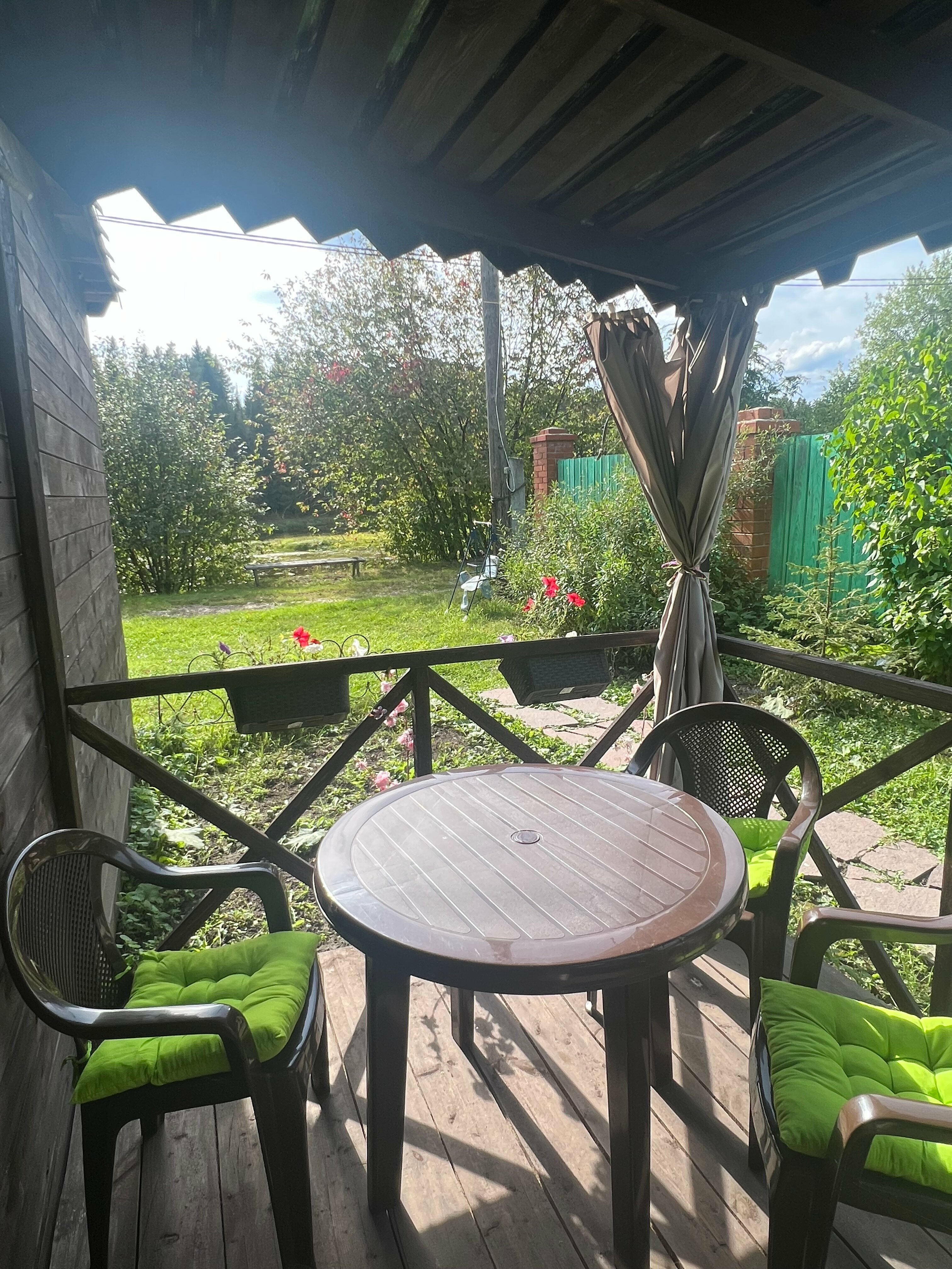 Студия с панорамным видом на реку