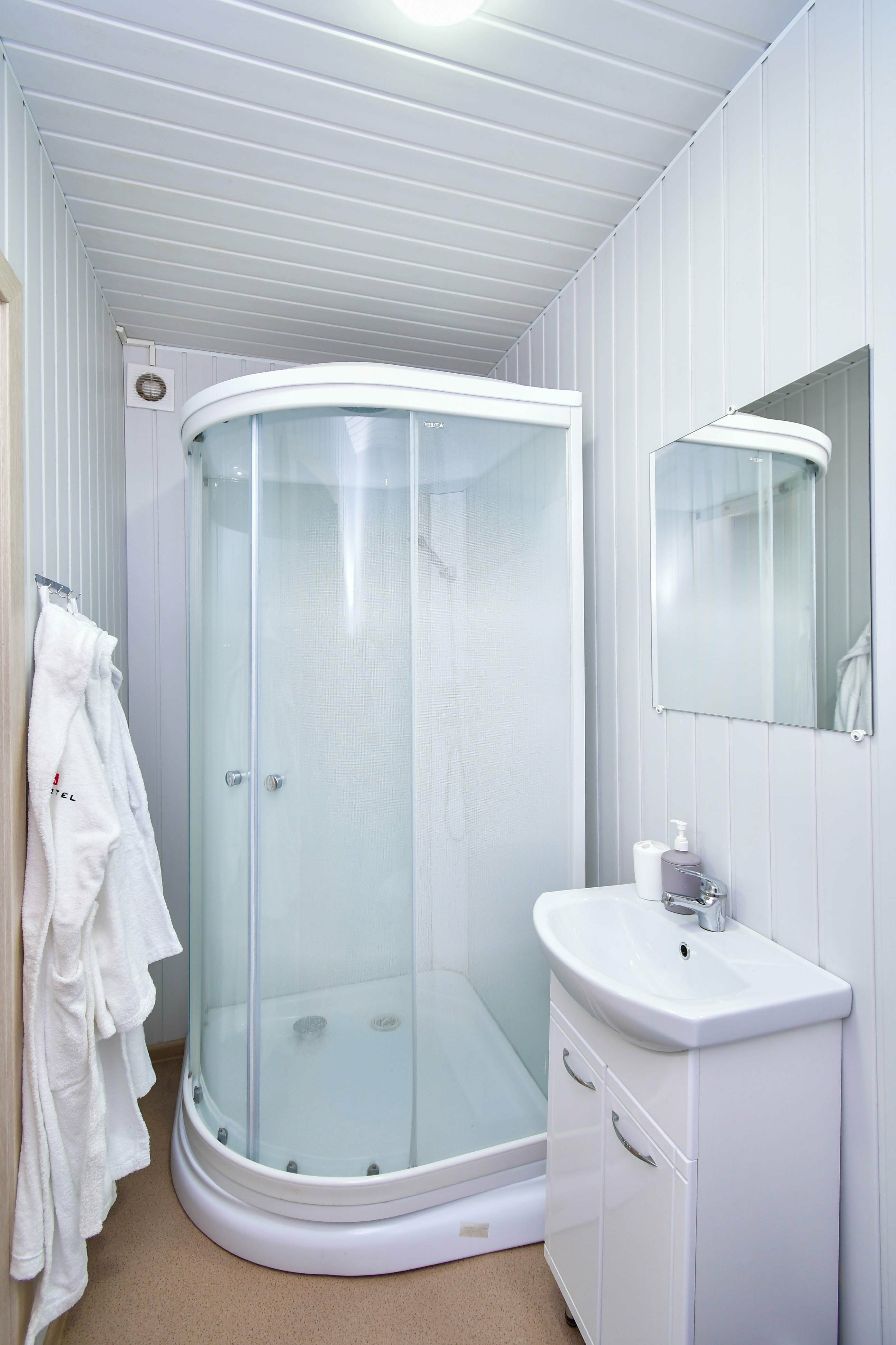 Семейный номер с террасой