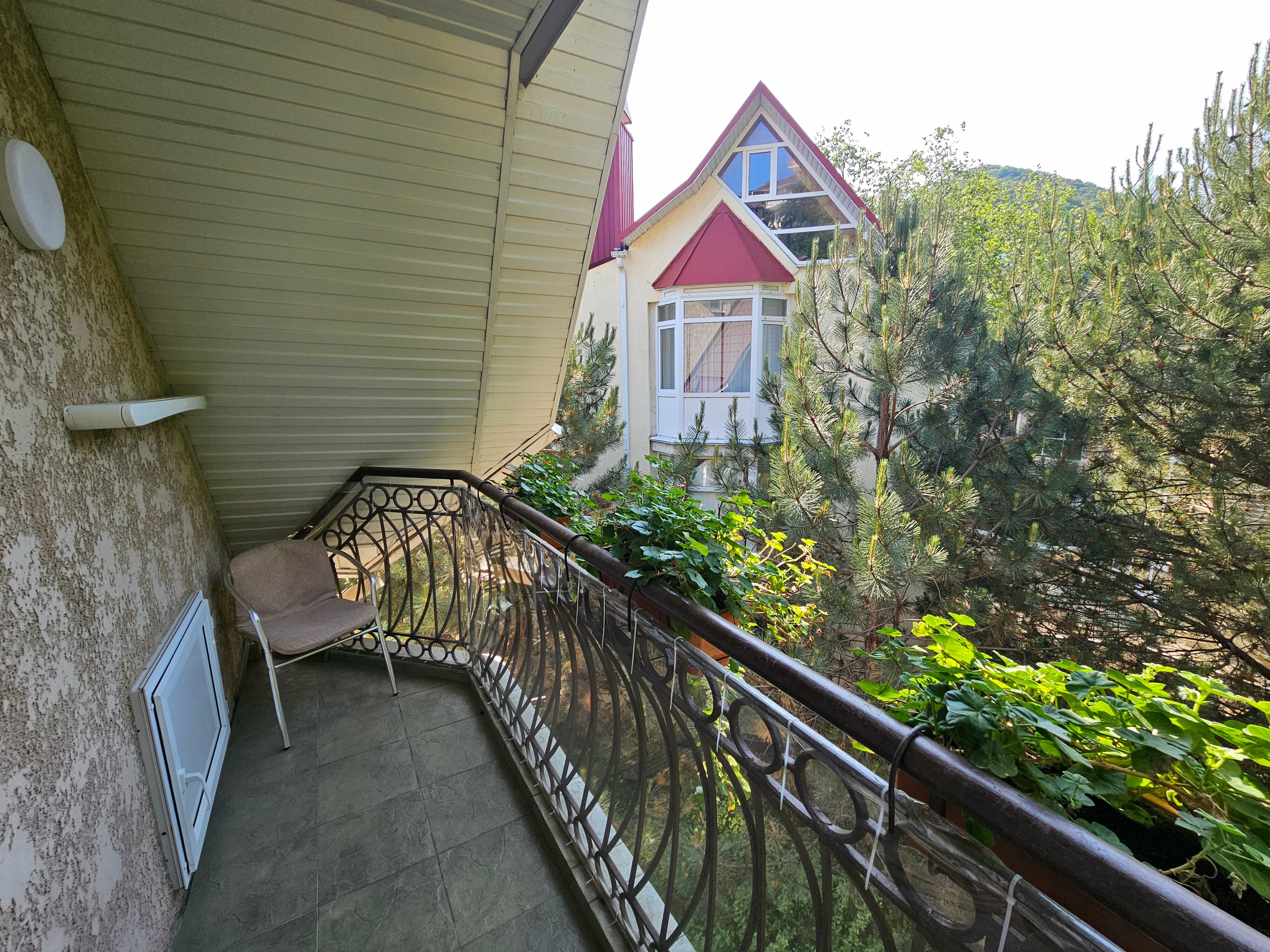 Апартаменты с балконом