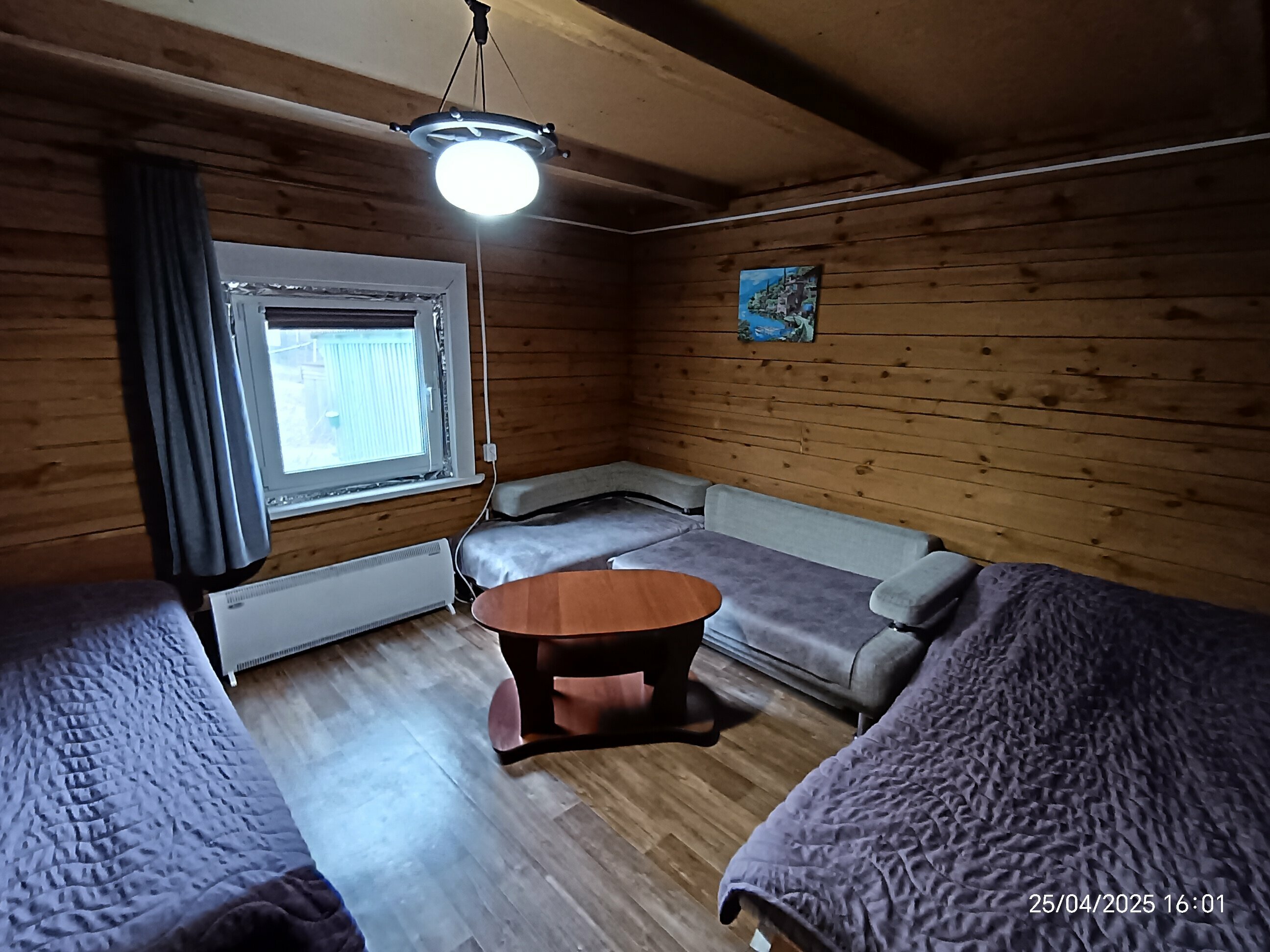 Четырехместный номер с видом на горы