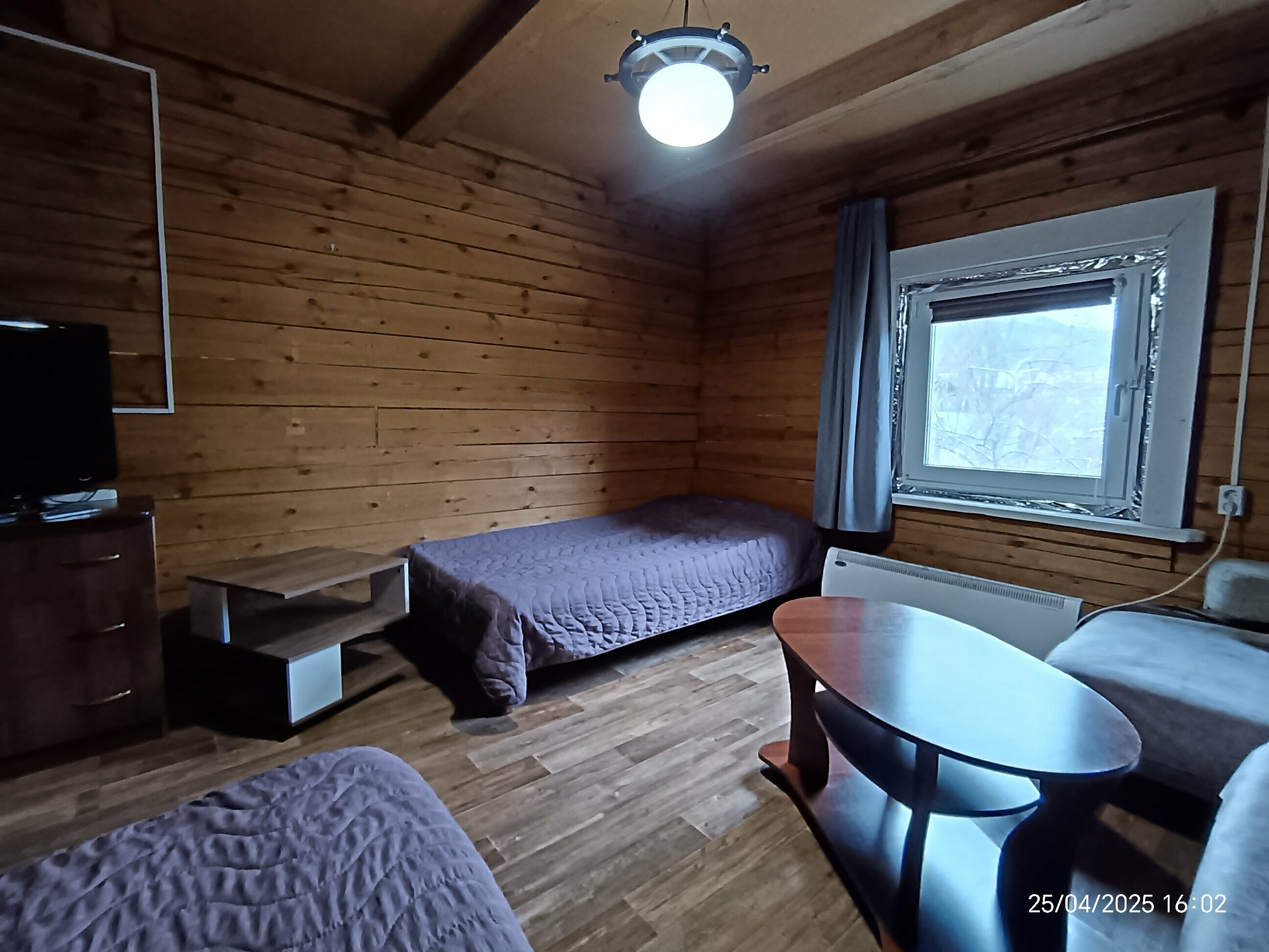 Четырехместный номер с видом на горы