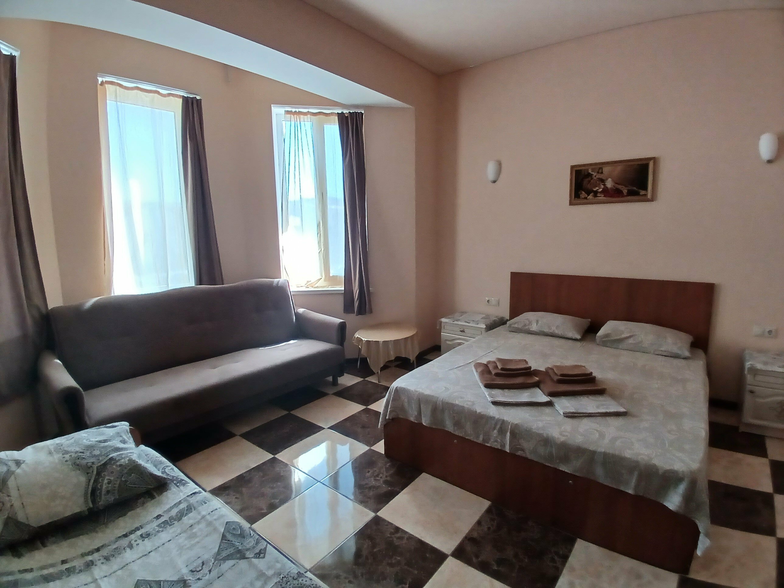 Люкс с балконом