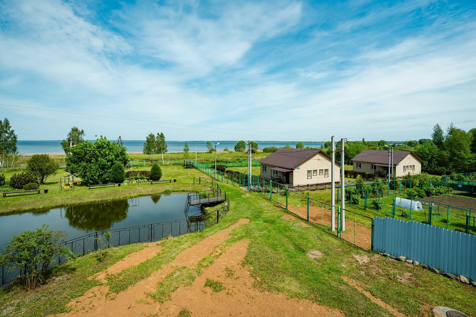 Двухместный номер с 1 двуспальной кроватью стандарт с видом на озеро