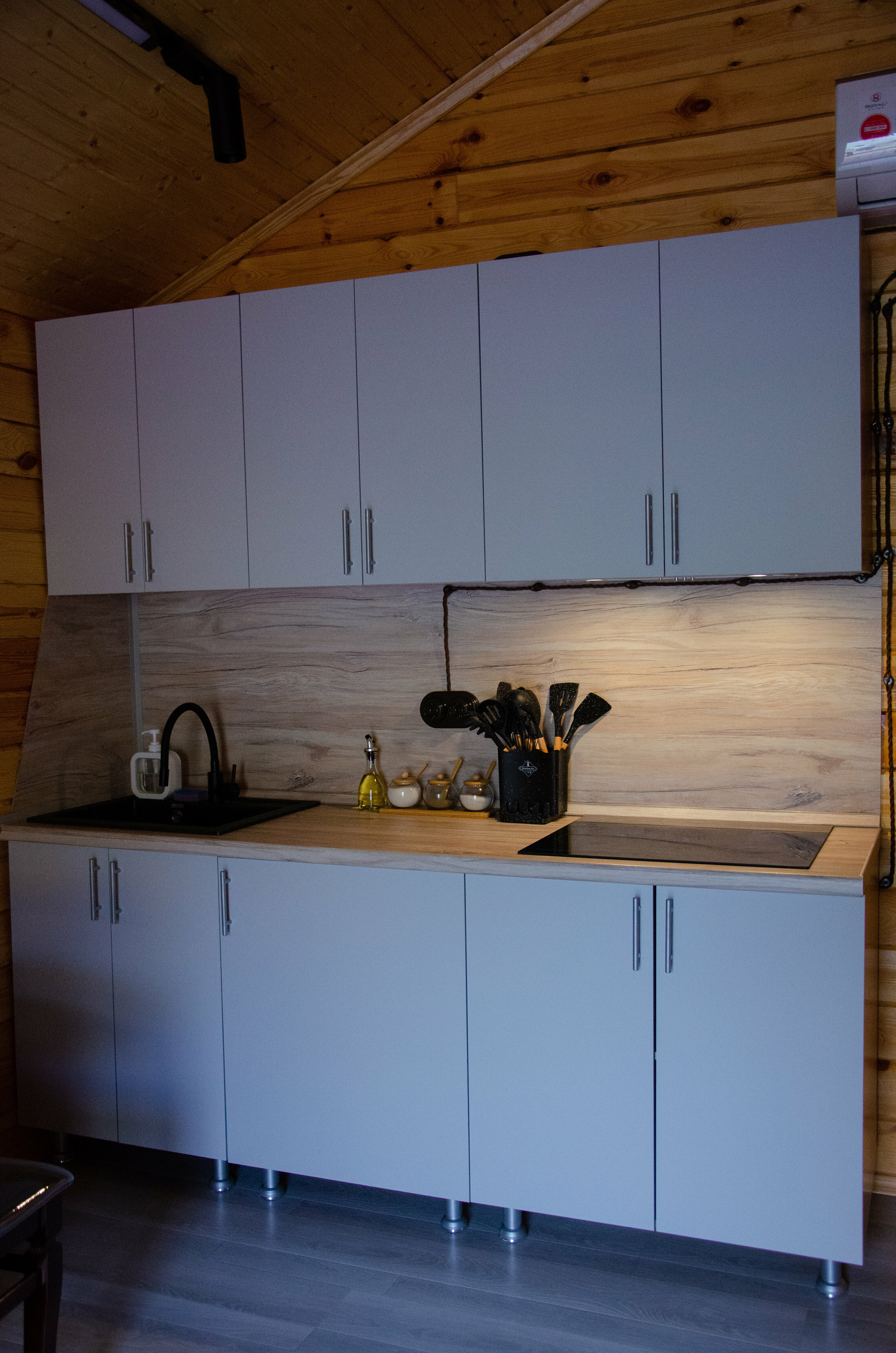 Дом с видом на озеро