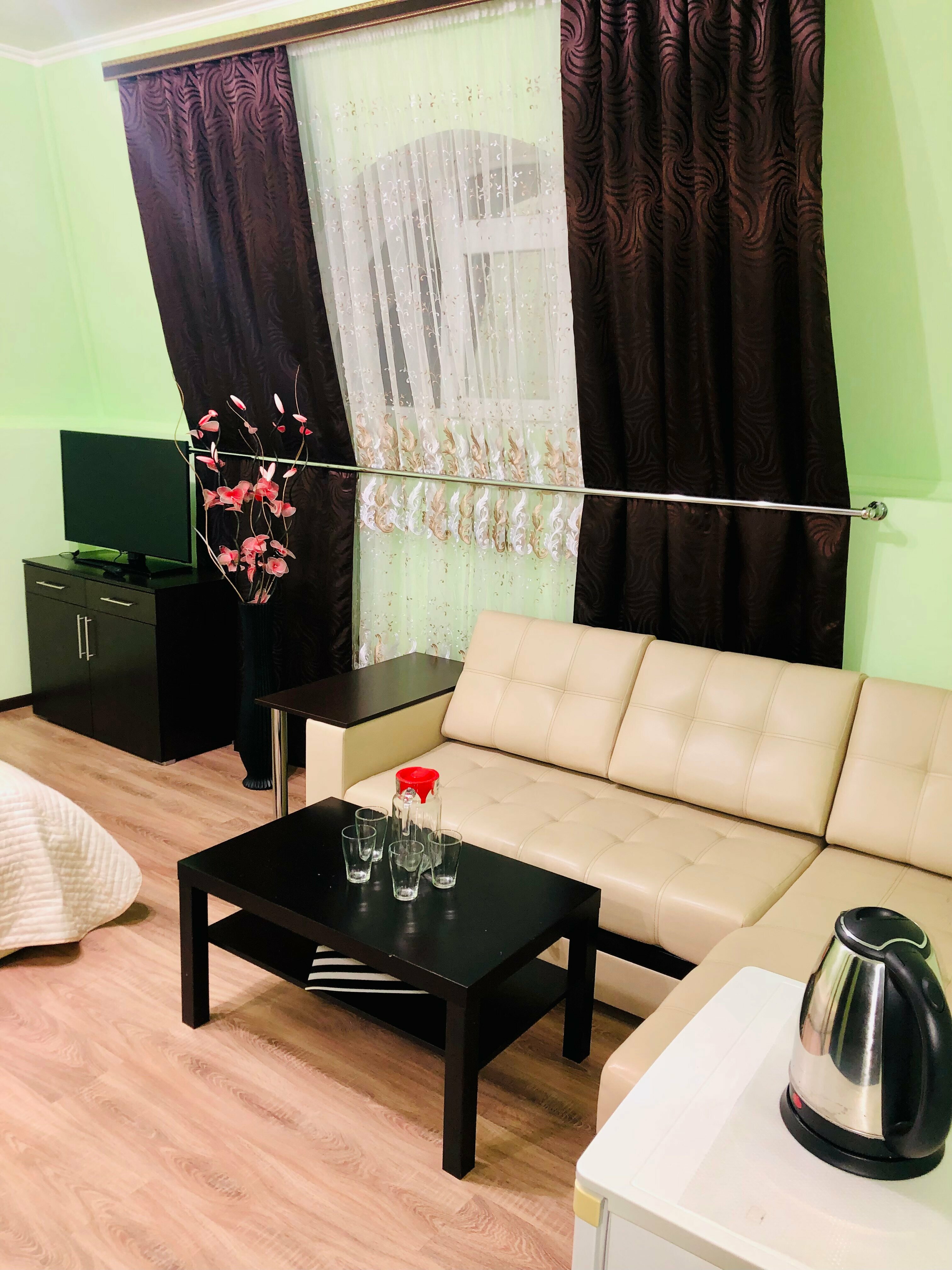 Улучшенные апартаменты