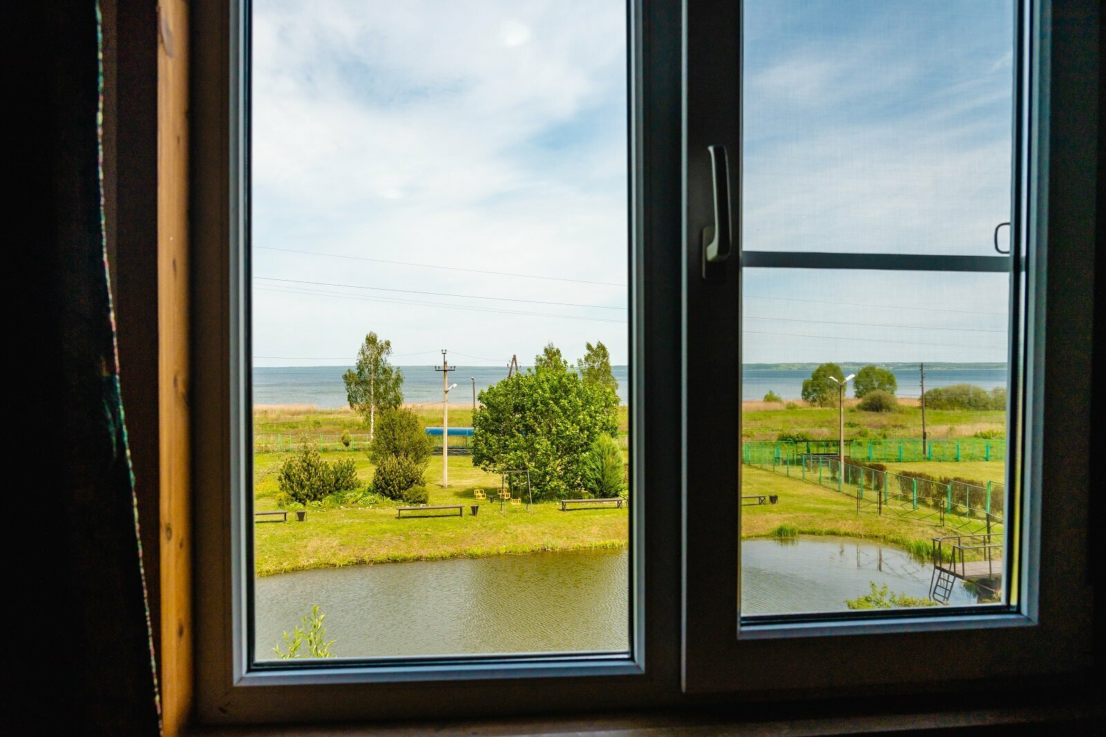 Двухместный номер с 1 двуспальной кроватью стандарт с видом на озеро