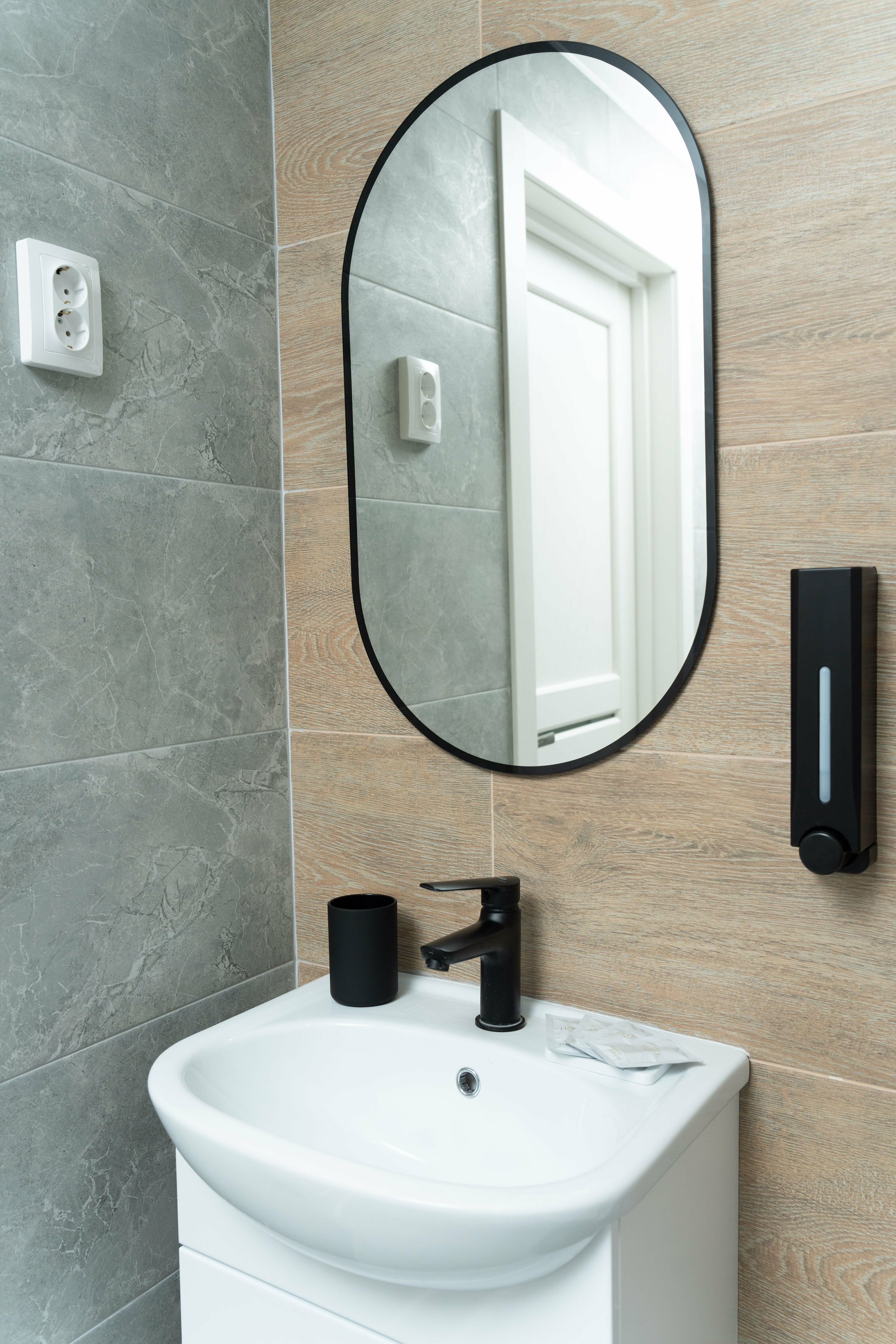 Полулюкс Делюкс