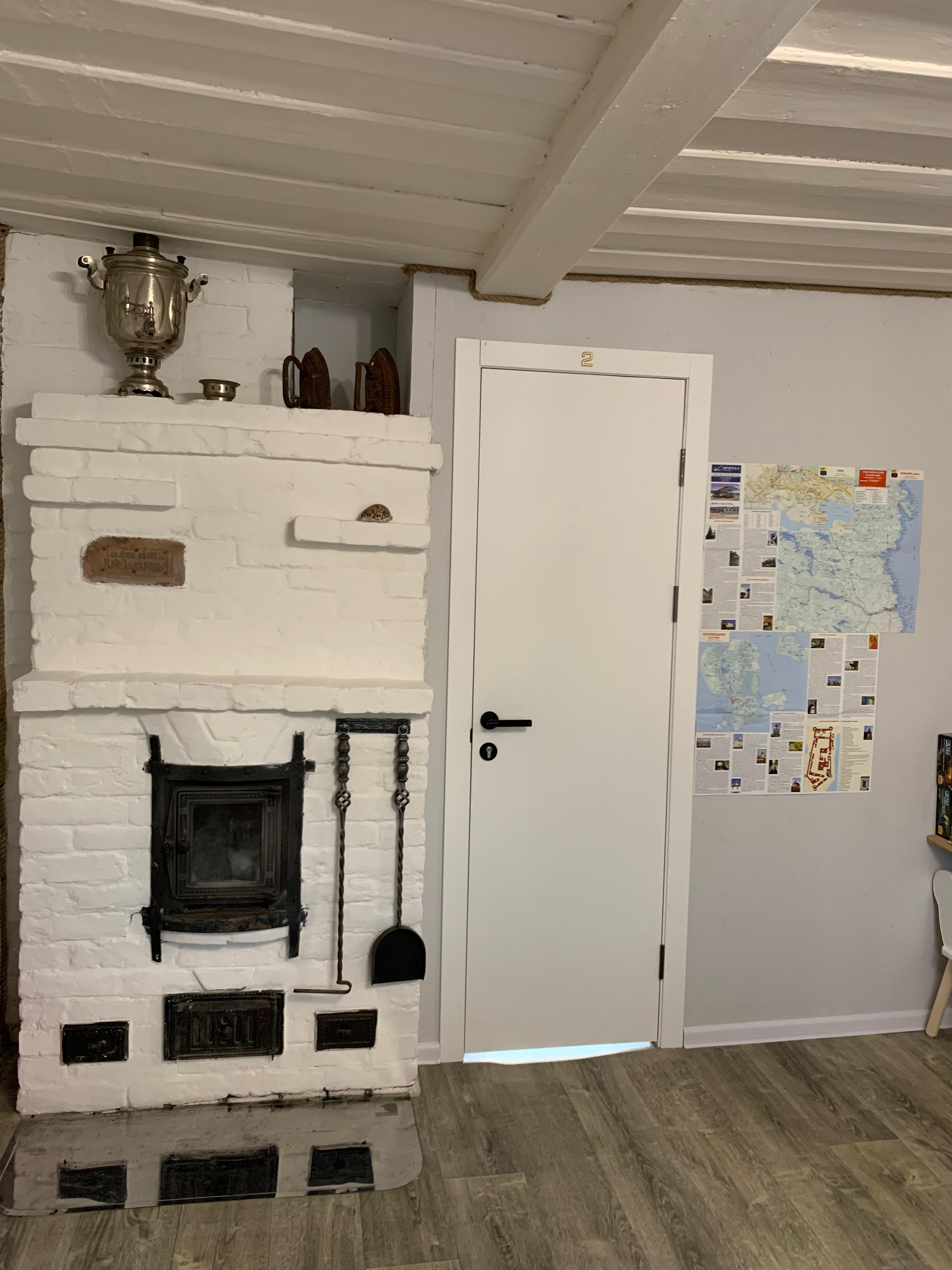 Четырехместный номер с общей ванной комнатой