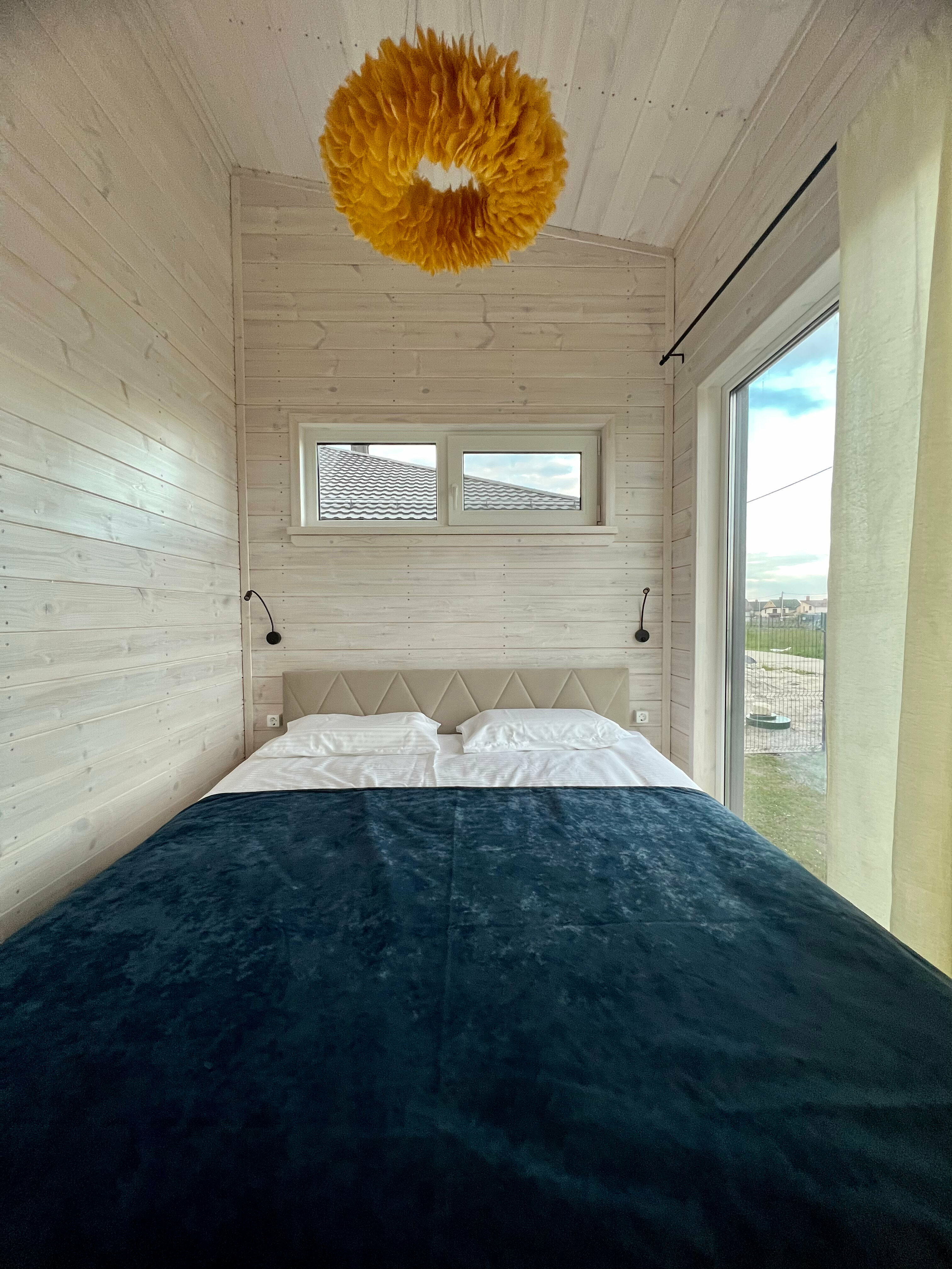 Дом с высокими потолками и антресолью