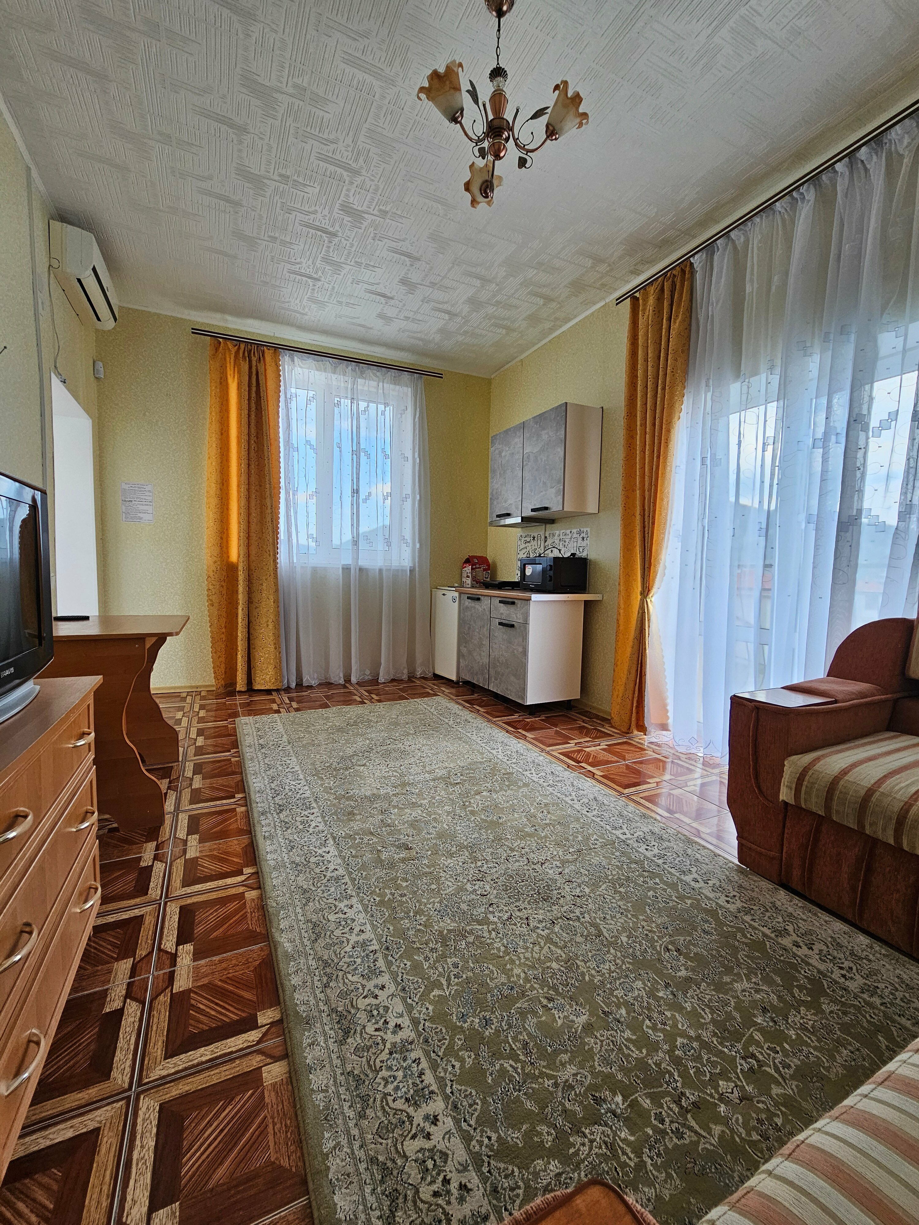 Номер-студия с террасой