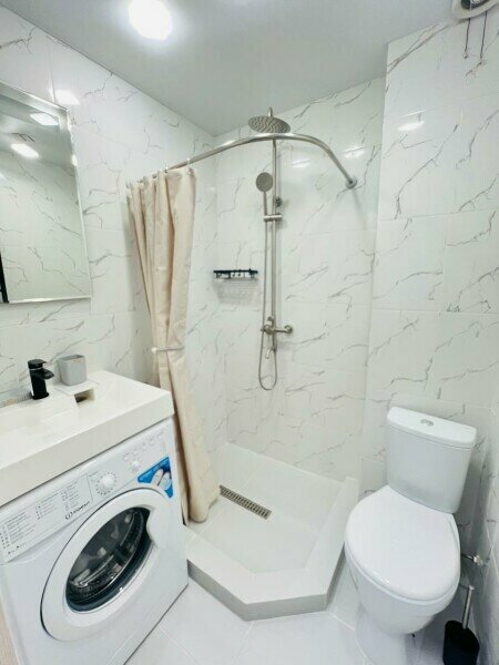 Студия с бассейном на территории