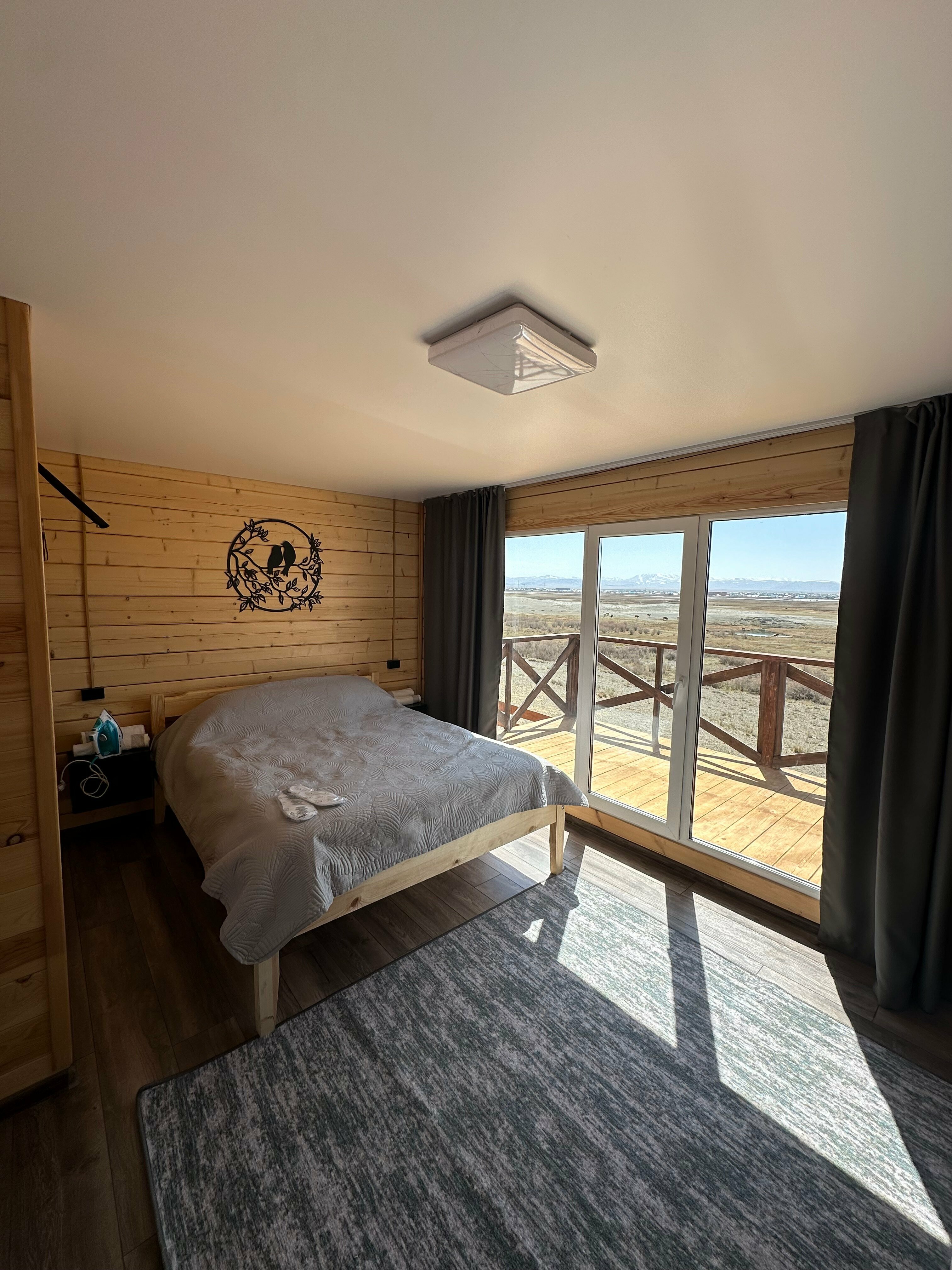 Двухместный номер с 1 кроватью и видом на горы