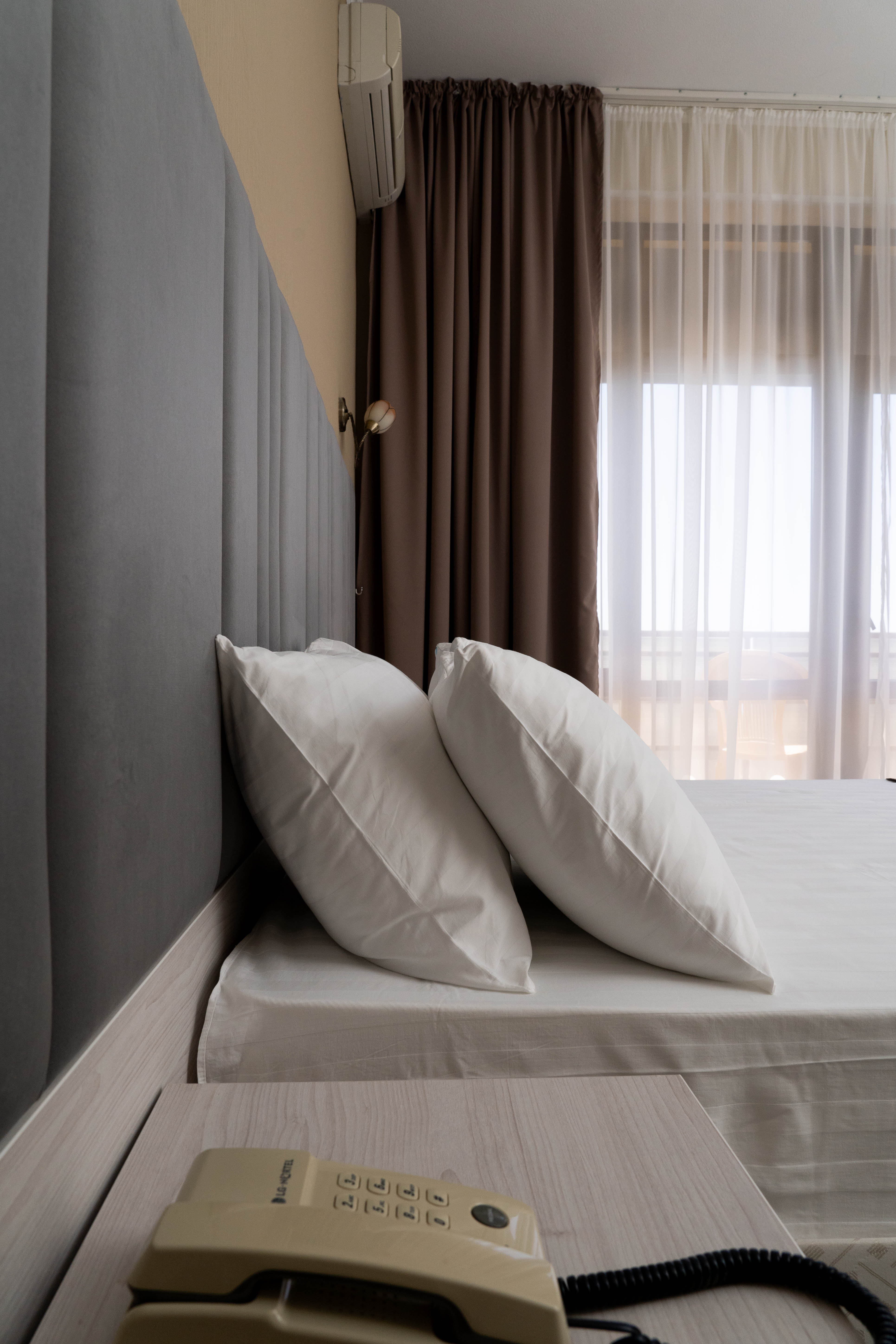 Улучшенный трехместный номер с видом на море