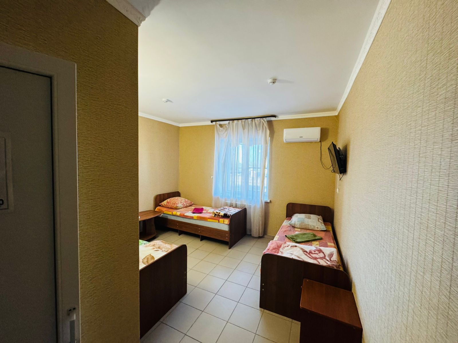 Стандартный трехместный номер