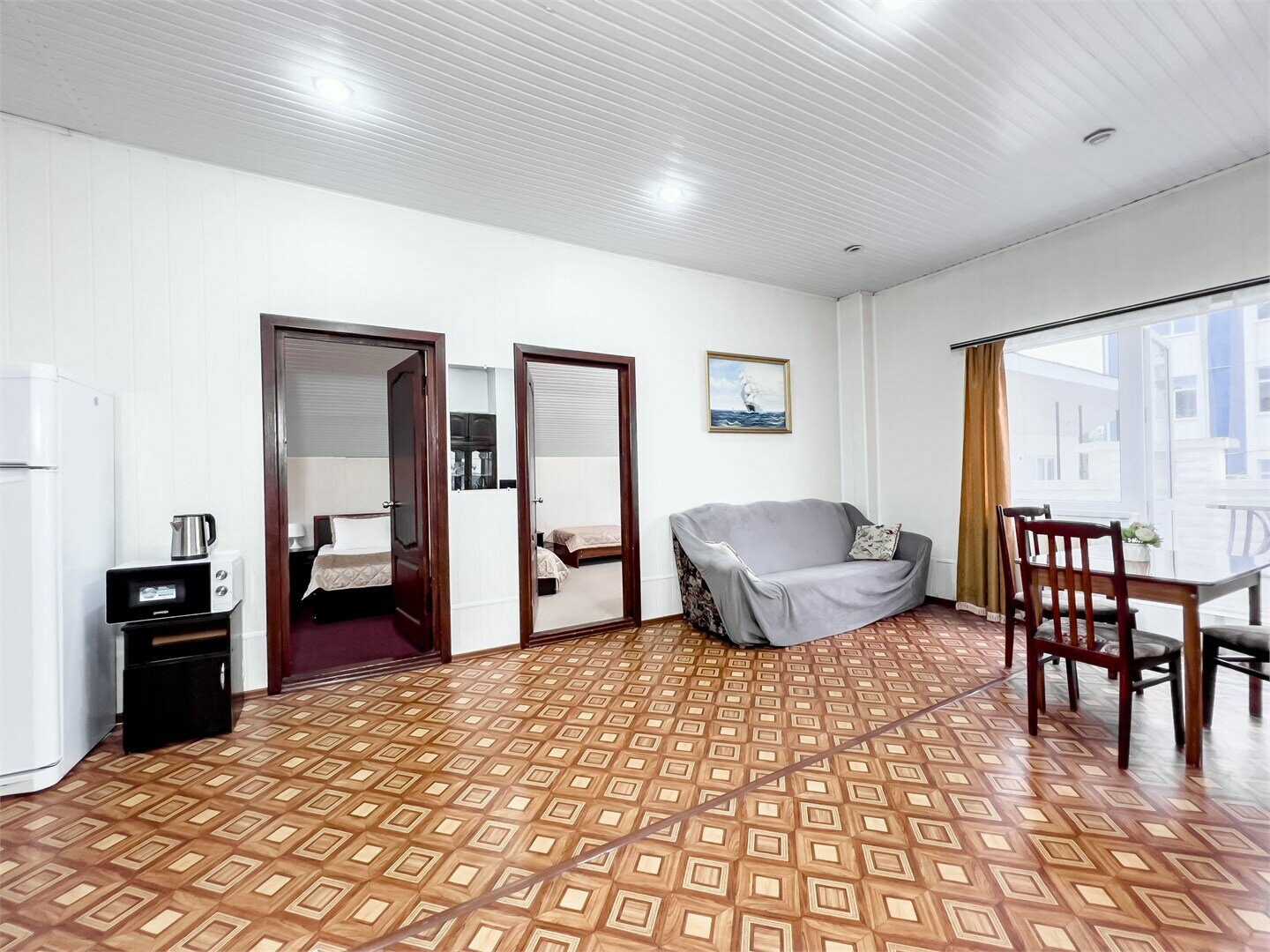 Семейный трехкомнатный