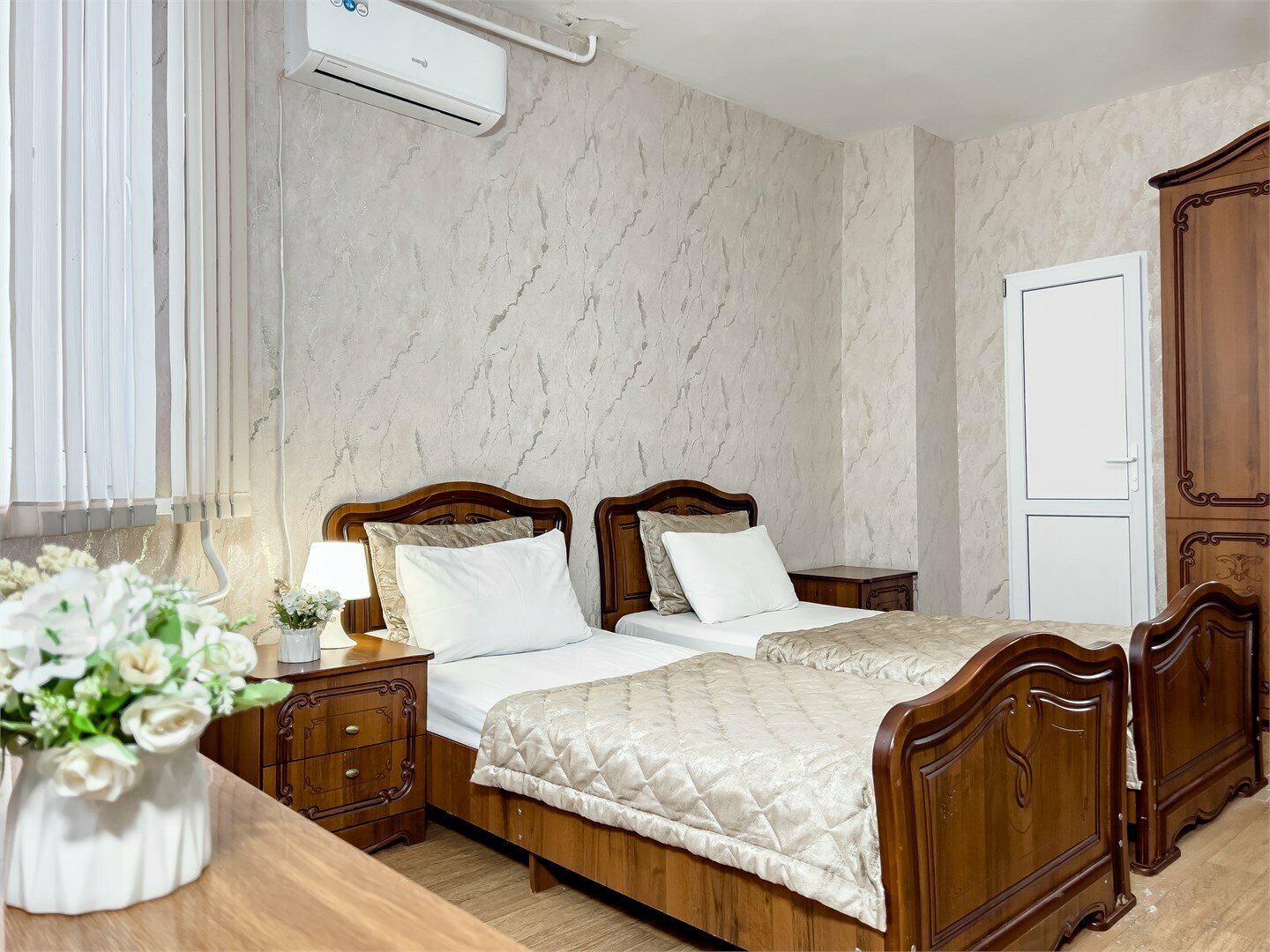 Четырехместный