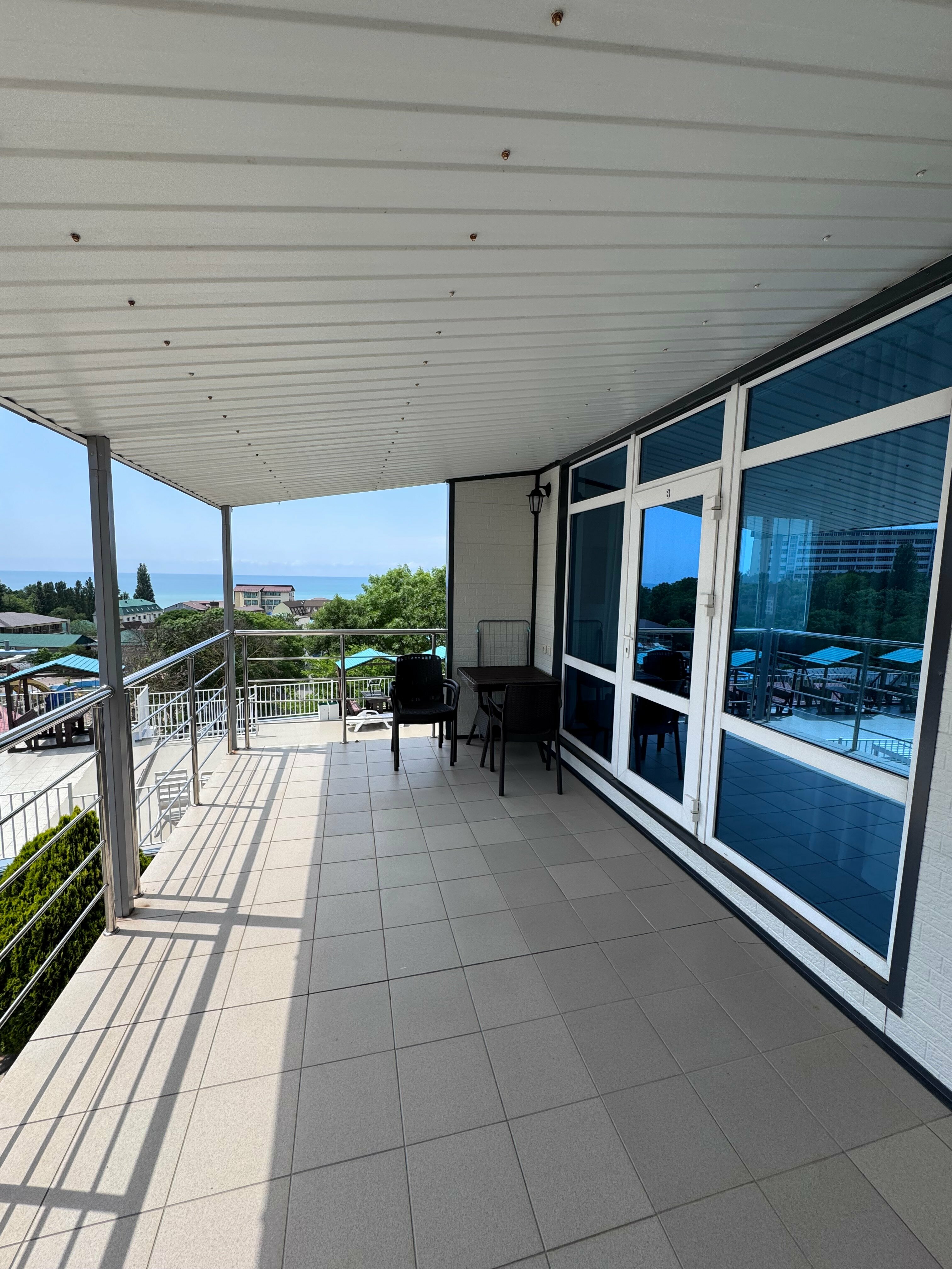 Трехместный номер Делюкс с видом на море