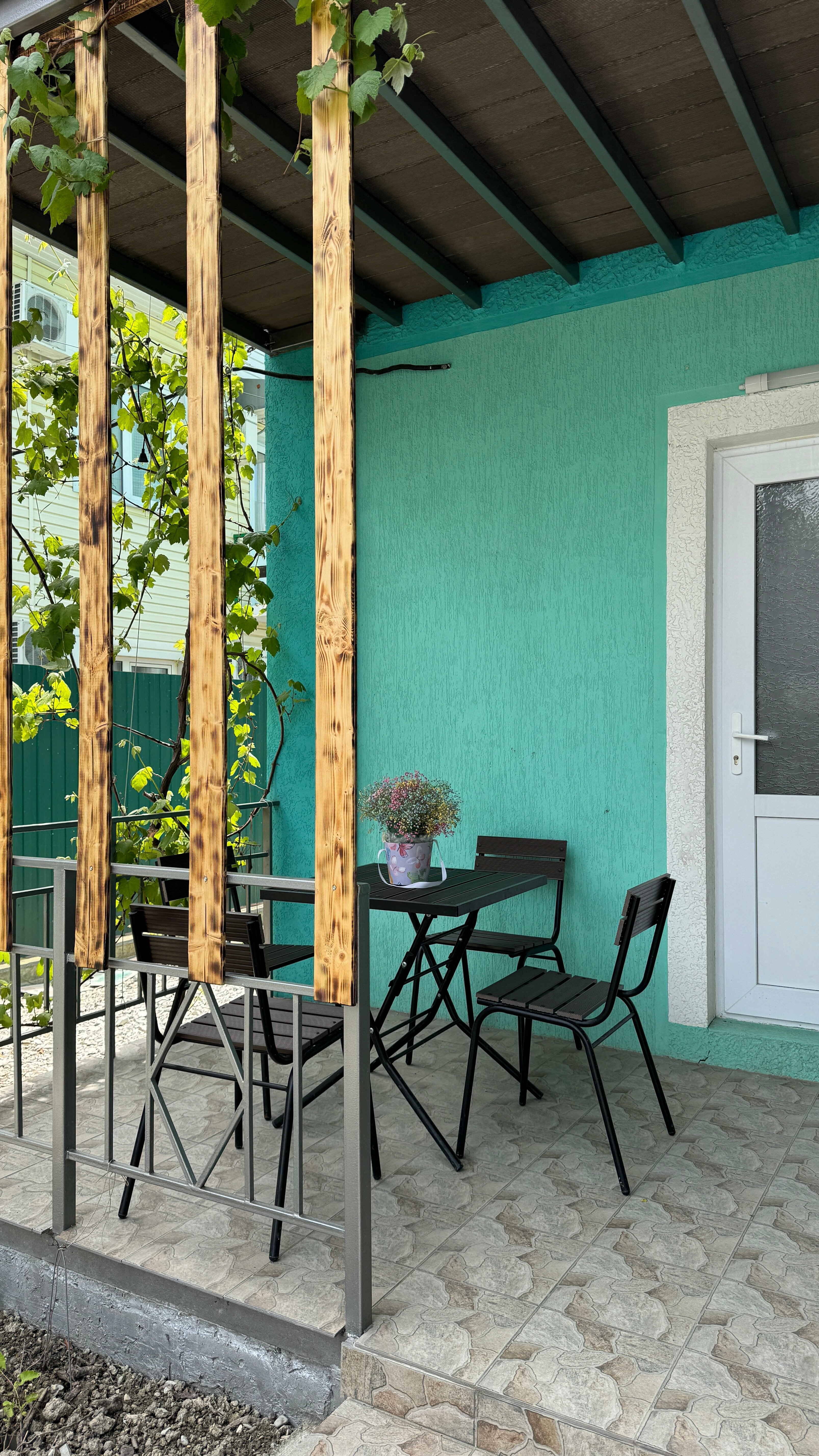 Четырехместный номер с балконом