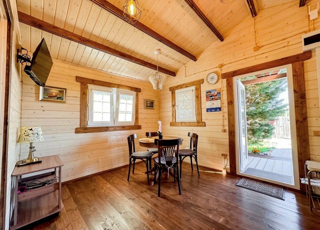 ЛЕТНИЙ ДОМИК №3 "Домик у озера"