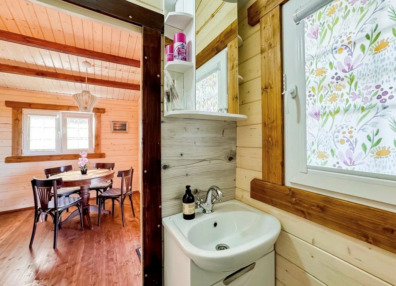 ЛЕТНИЙ ДОМИК №3 "Домик у озера"