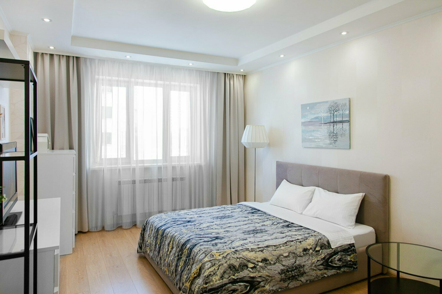 Однокомнатная_16 этаж_Фрунзе 49