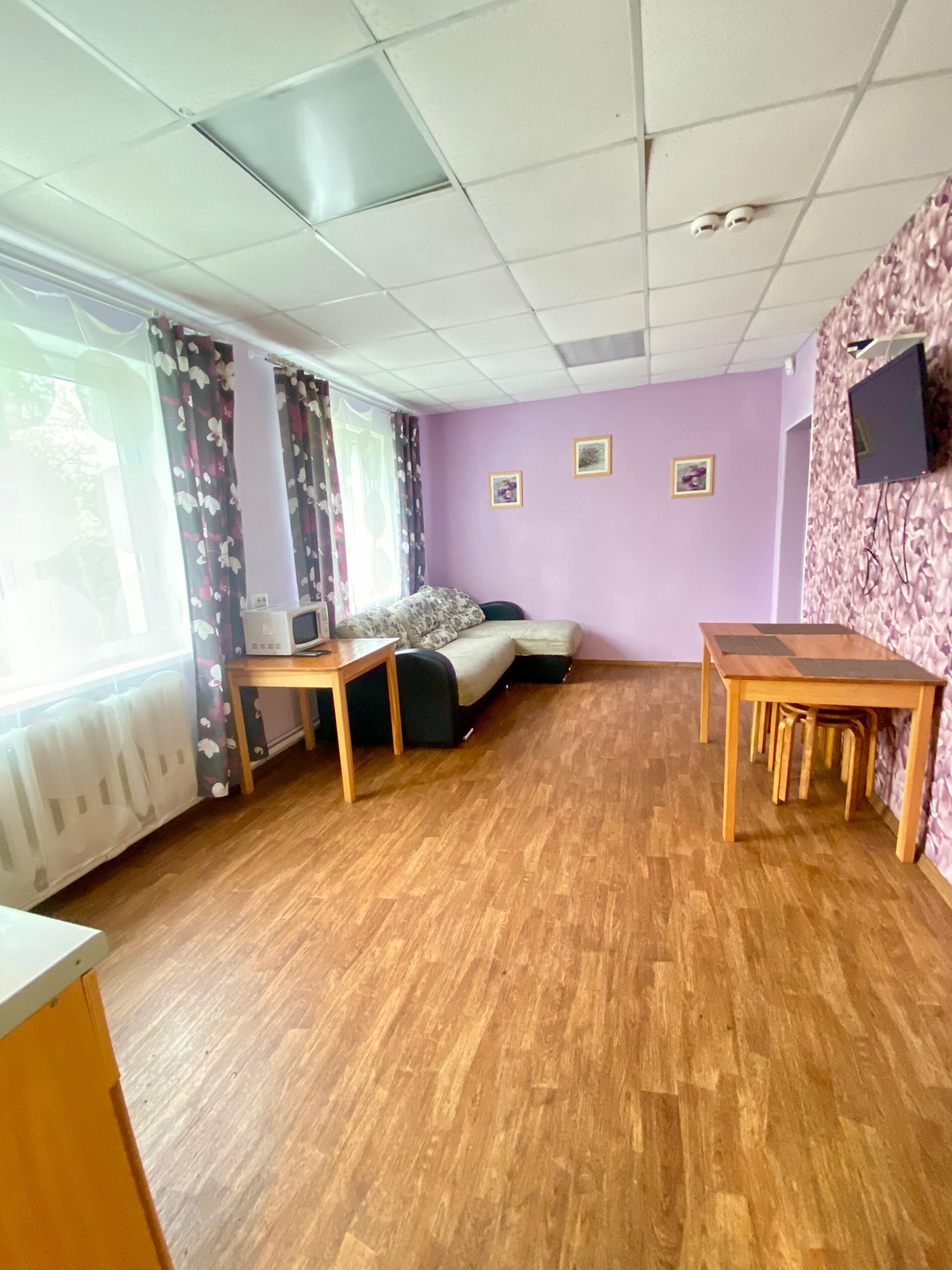 Коттедж Молодежный (номер Западный)