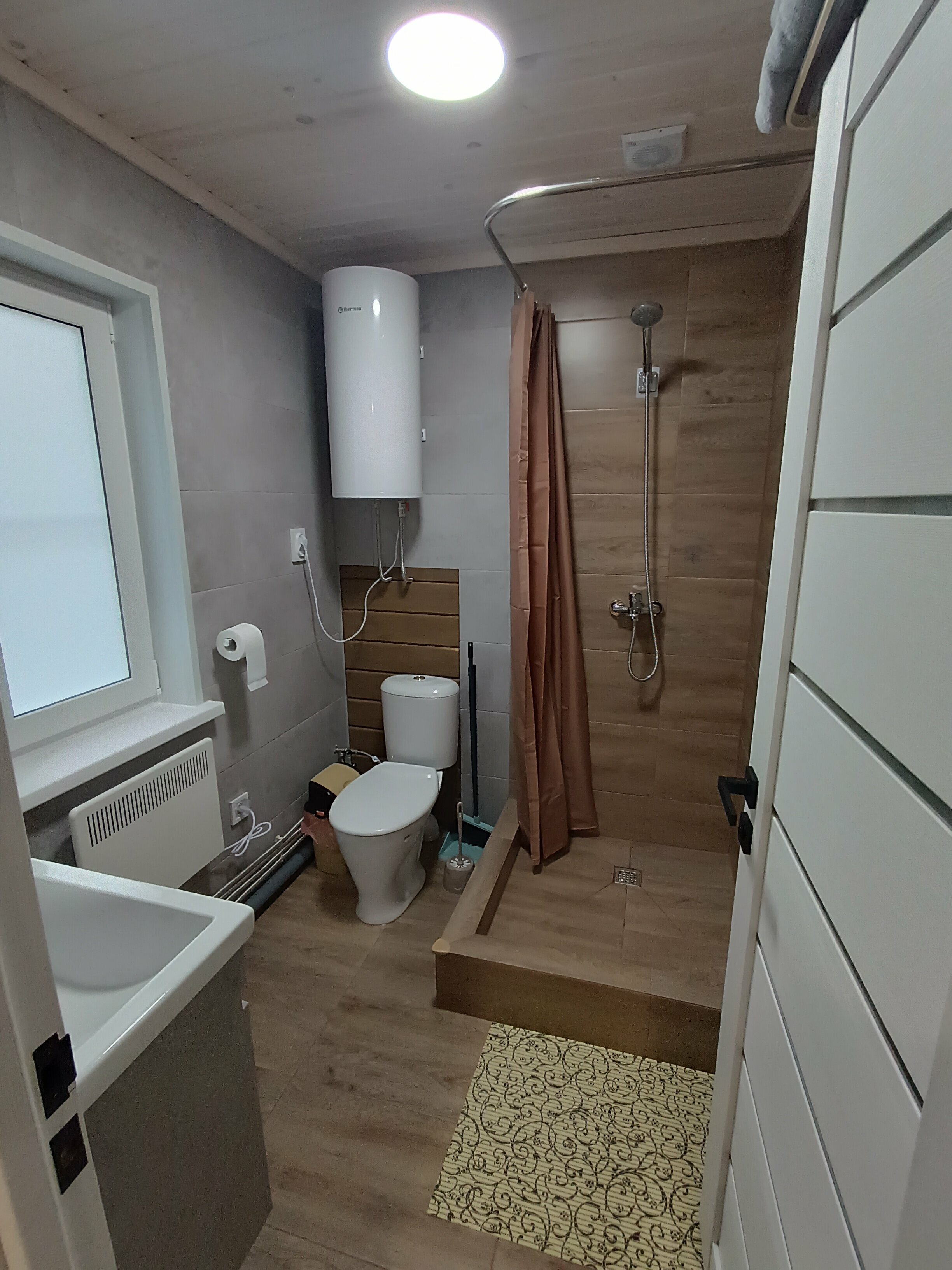 Коттедж с видом на озеро для 3 человек