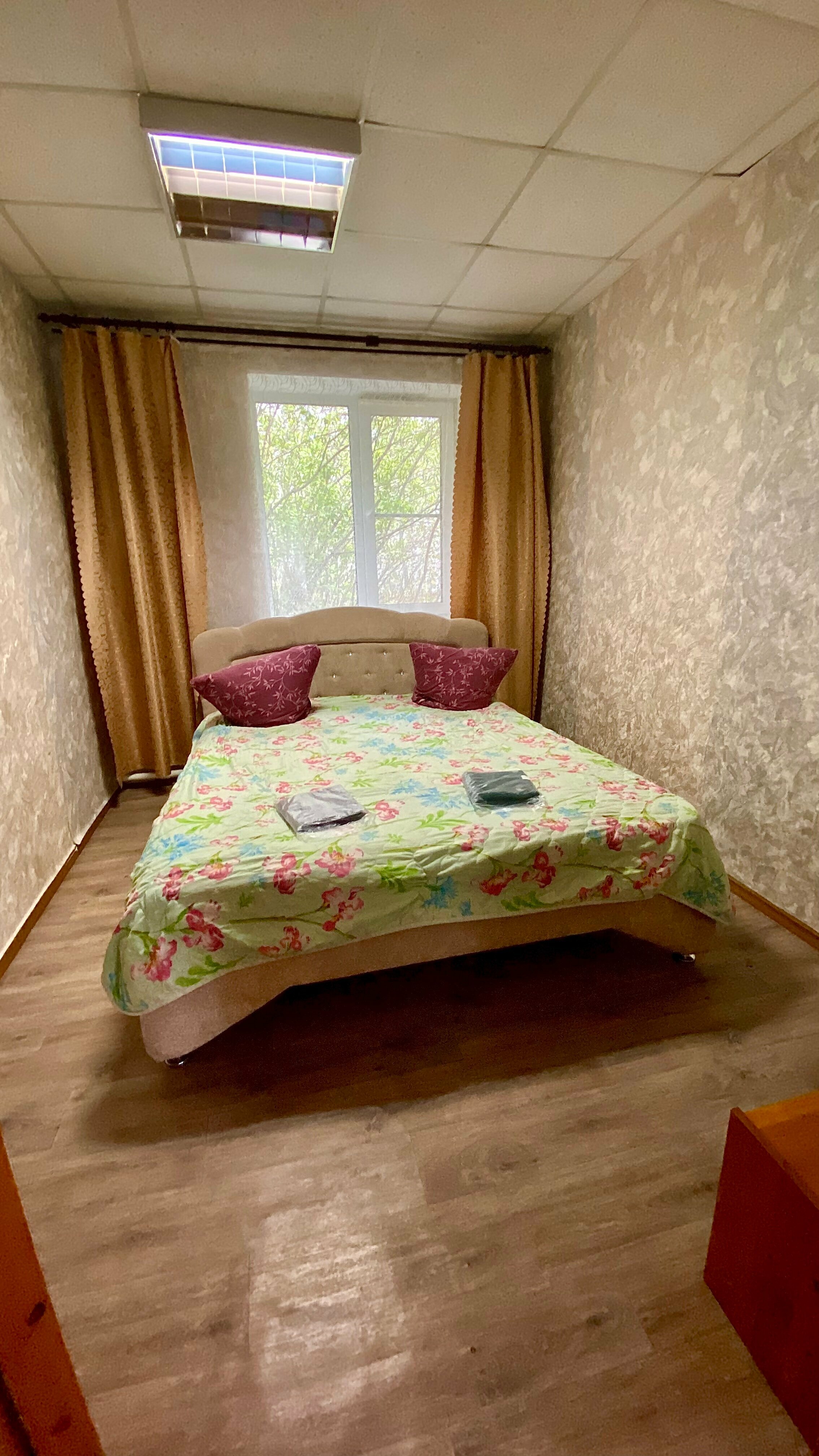 Коттедж Молодежный (номер Восточный)