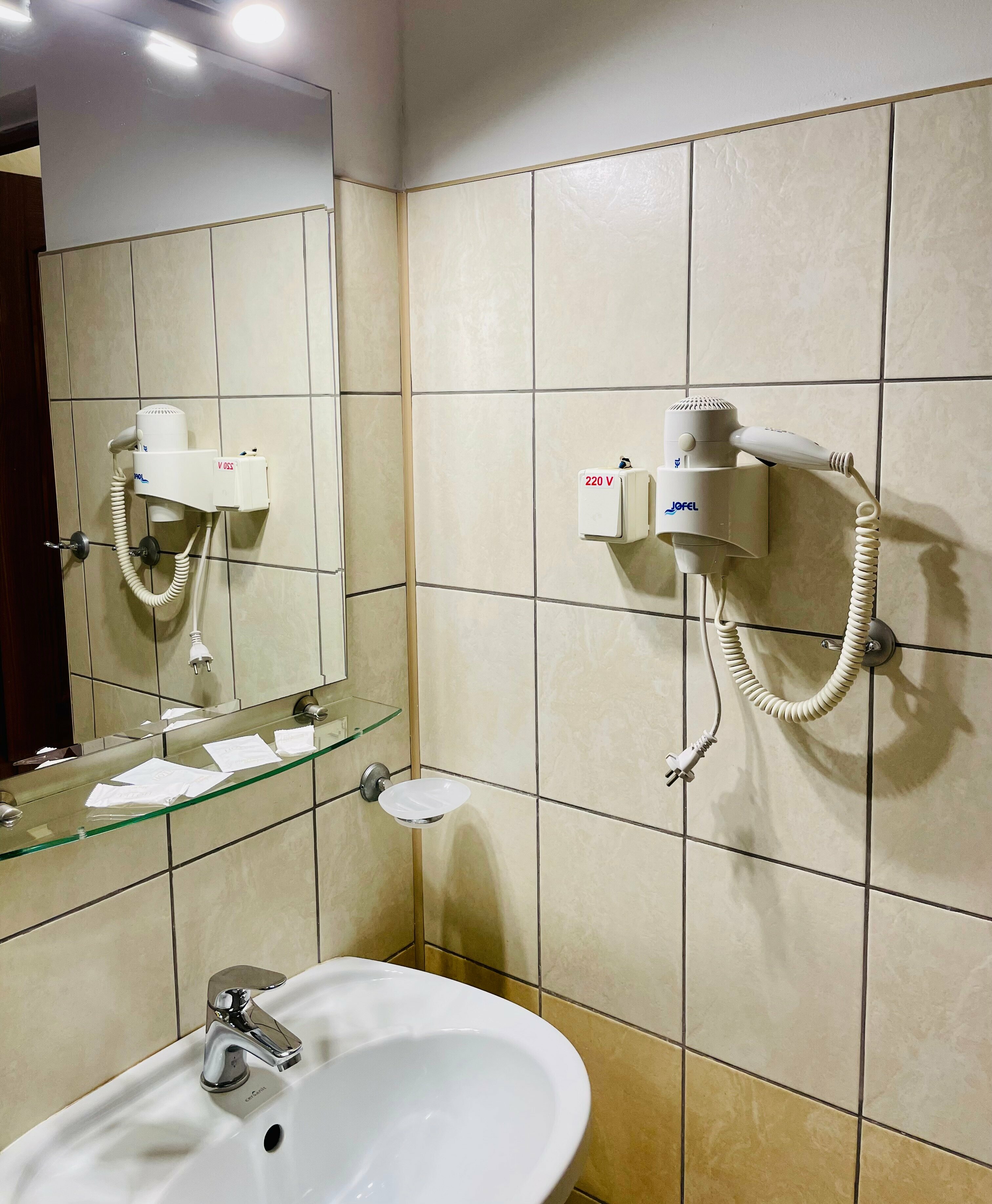 Двухместный двухкомнатный номер I категории "Комфорт"