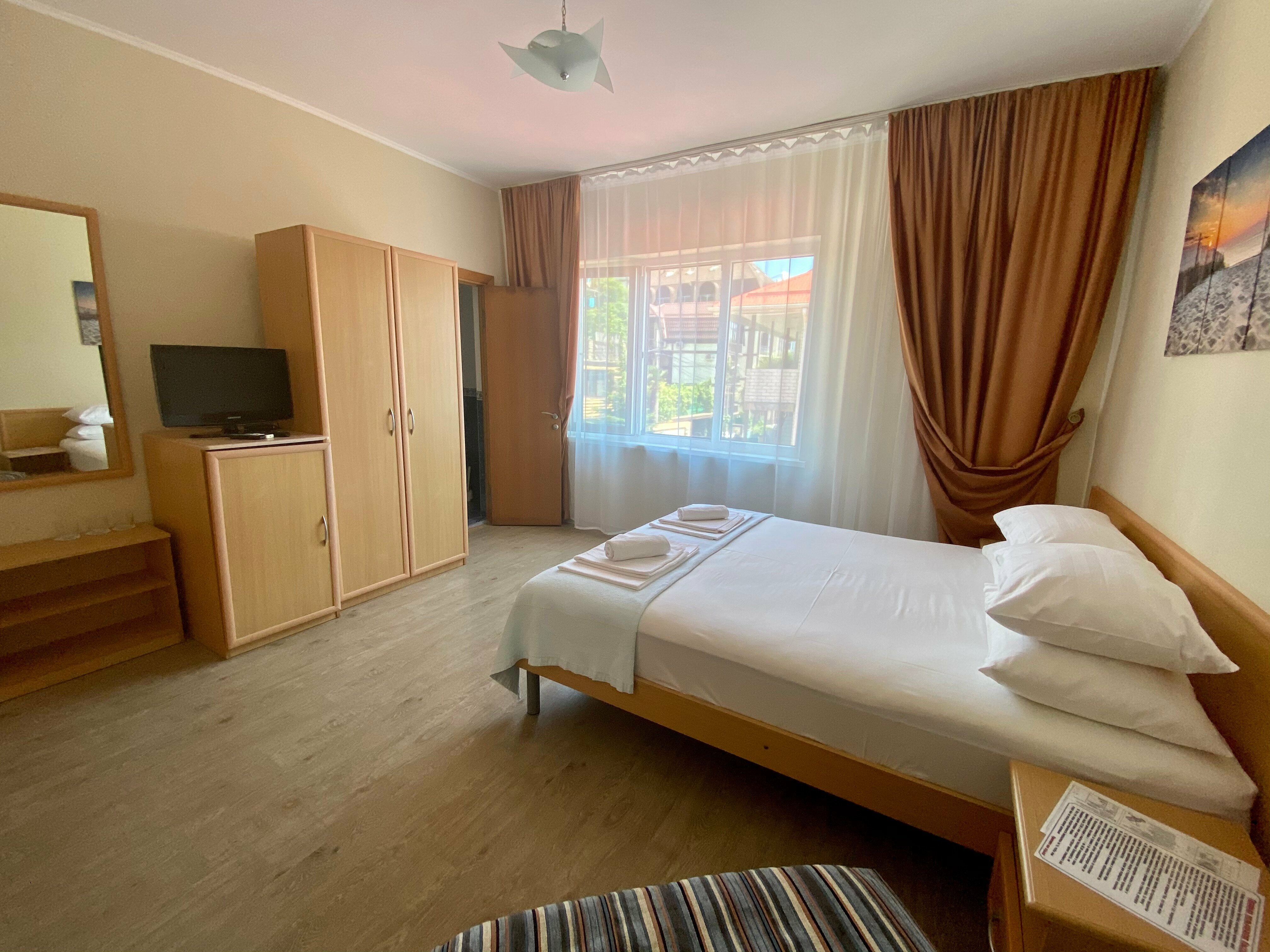 Стандартный трехместный номер