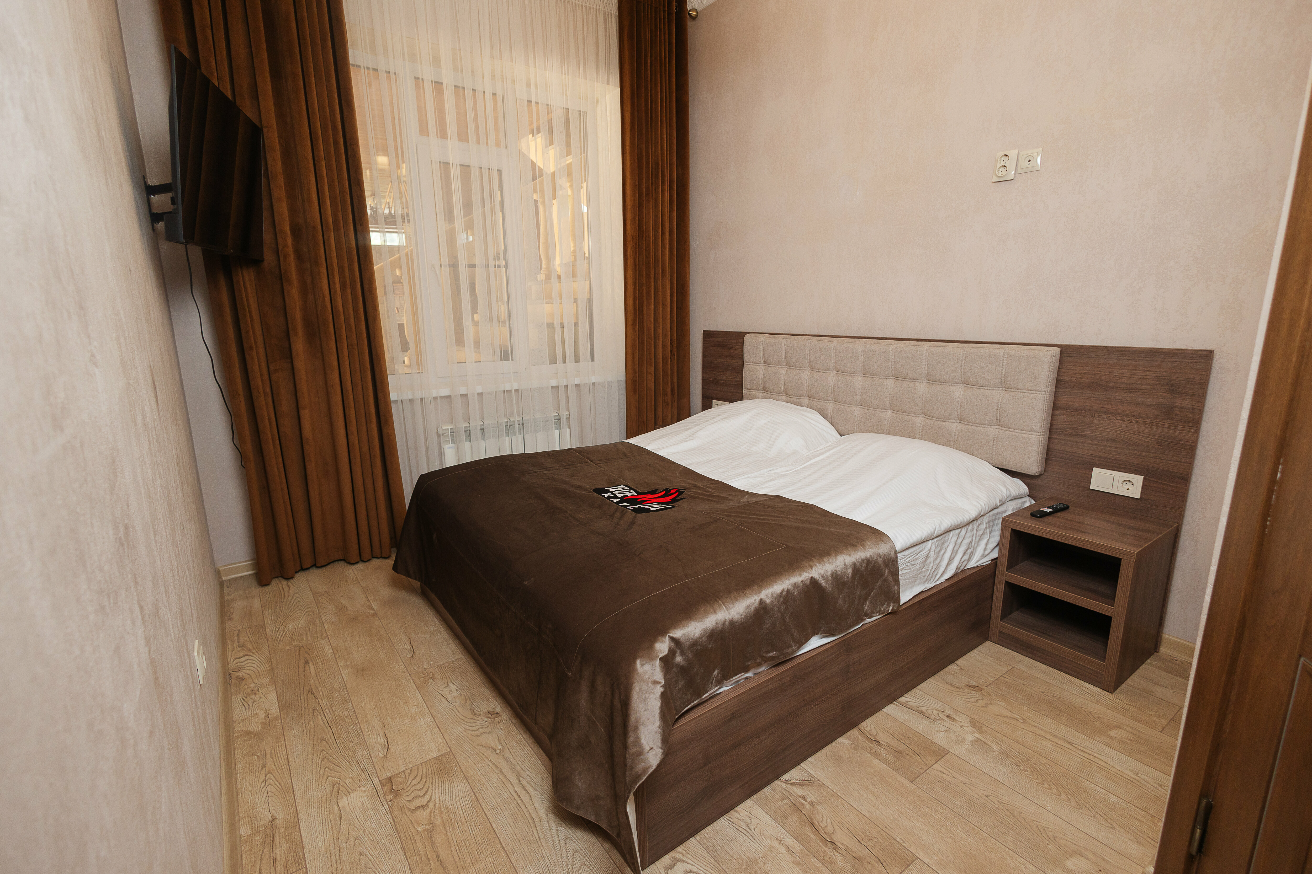 семейный 2-х комнатный с камином