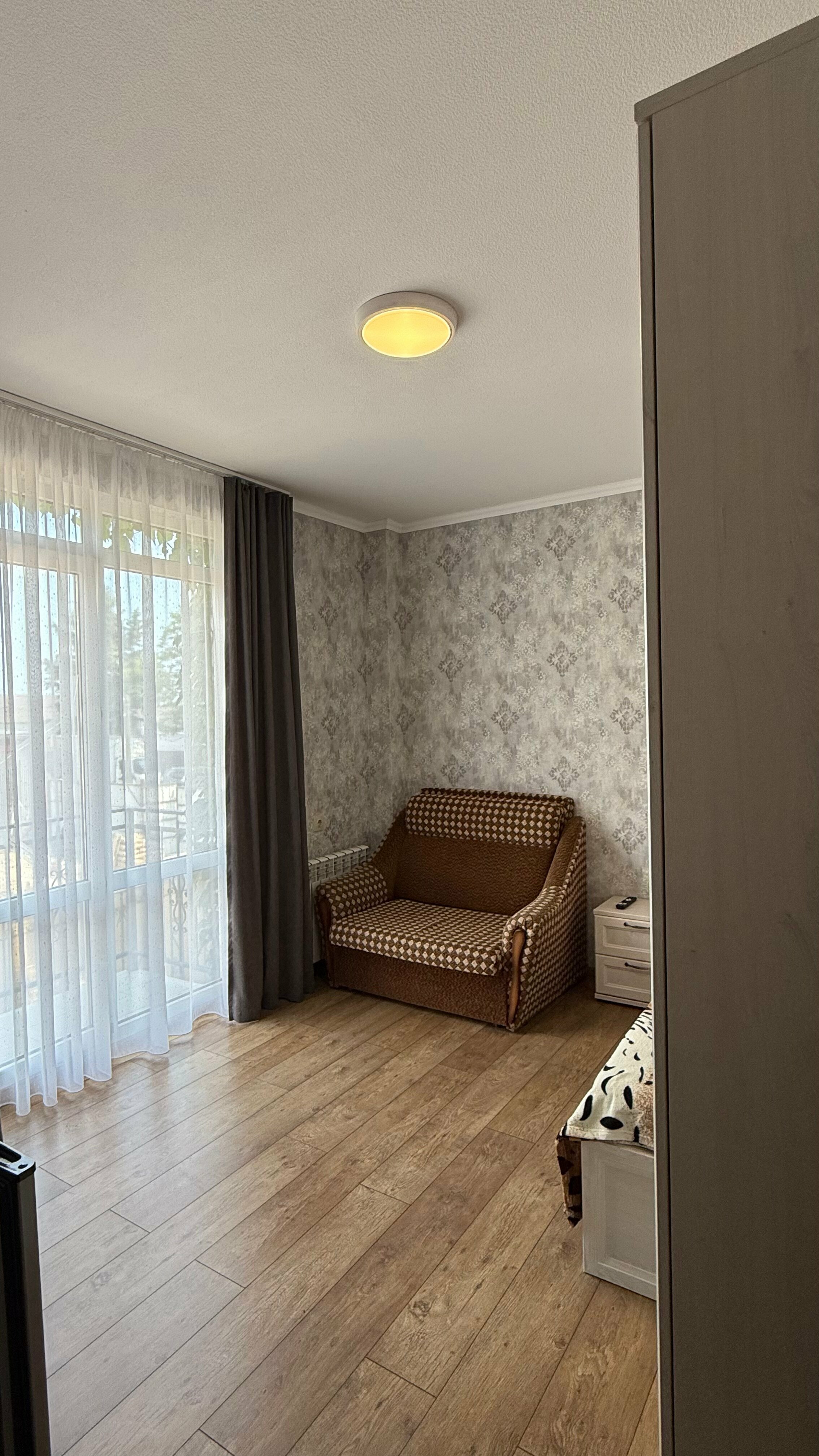 4-местный 2-комнатный с балконом