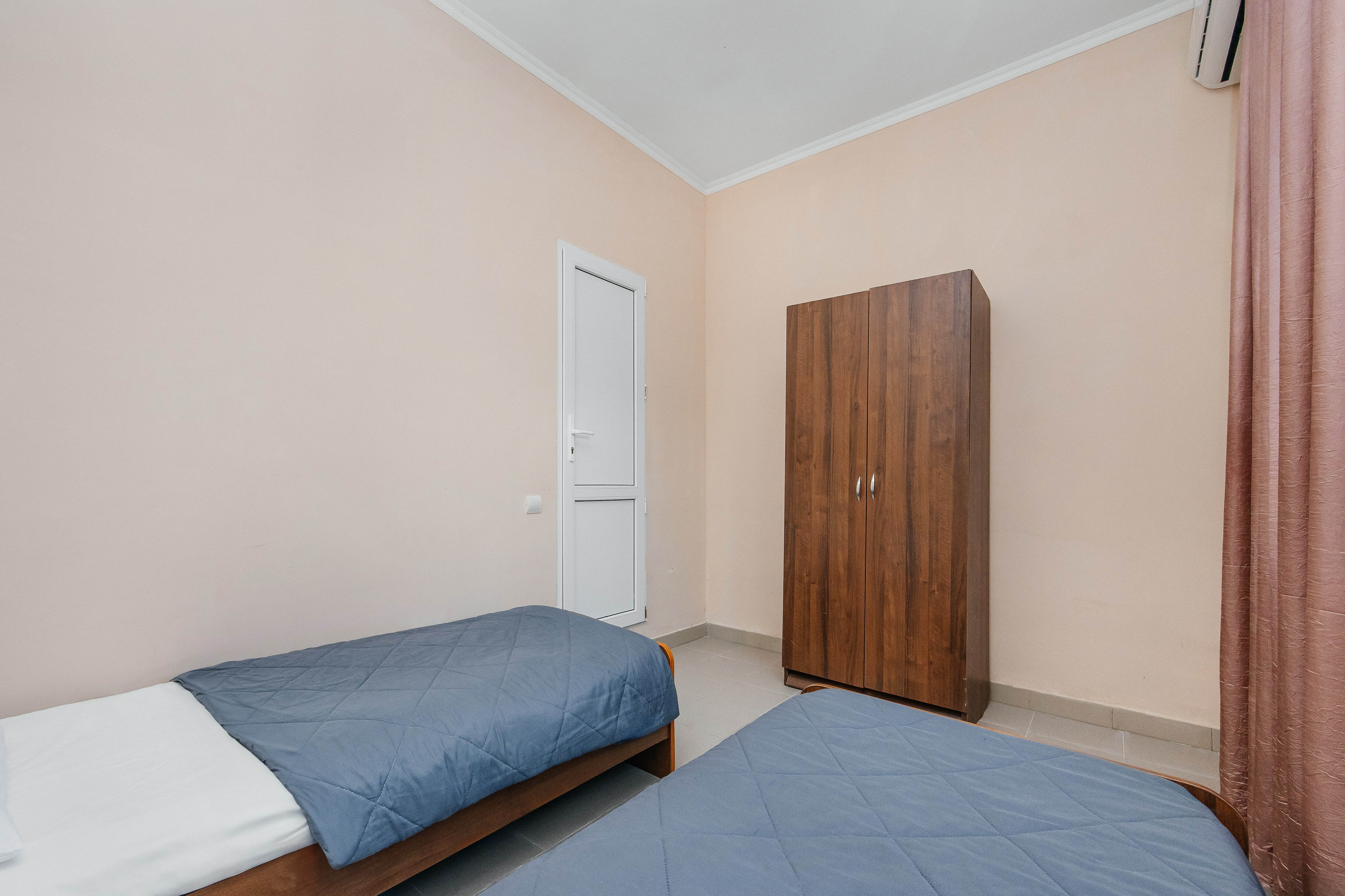 Бюджетный двухместный номер с 2 отдельными кроватями