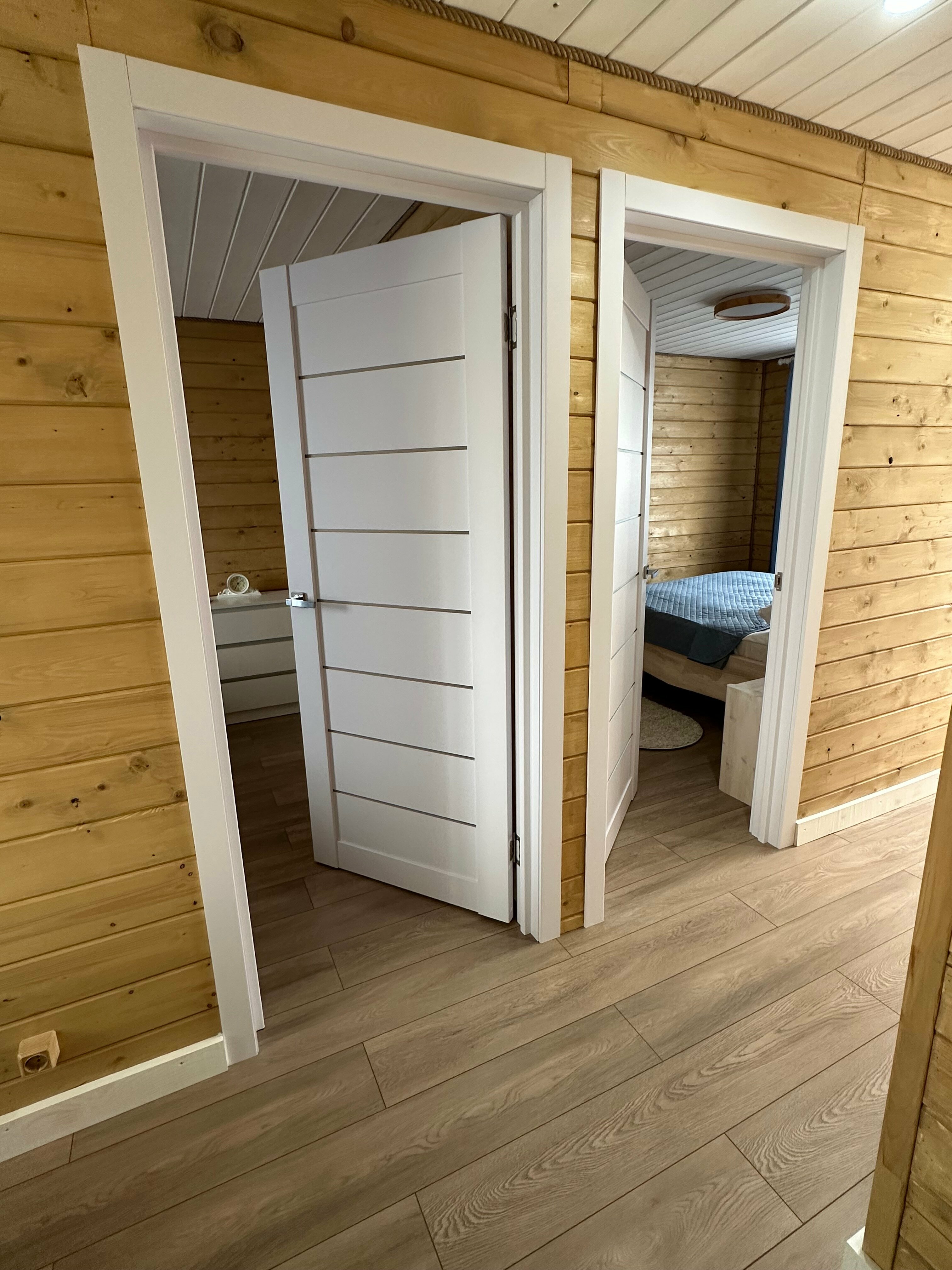 Семейный домик с двумя комнатами и уютной кухней