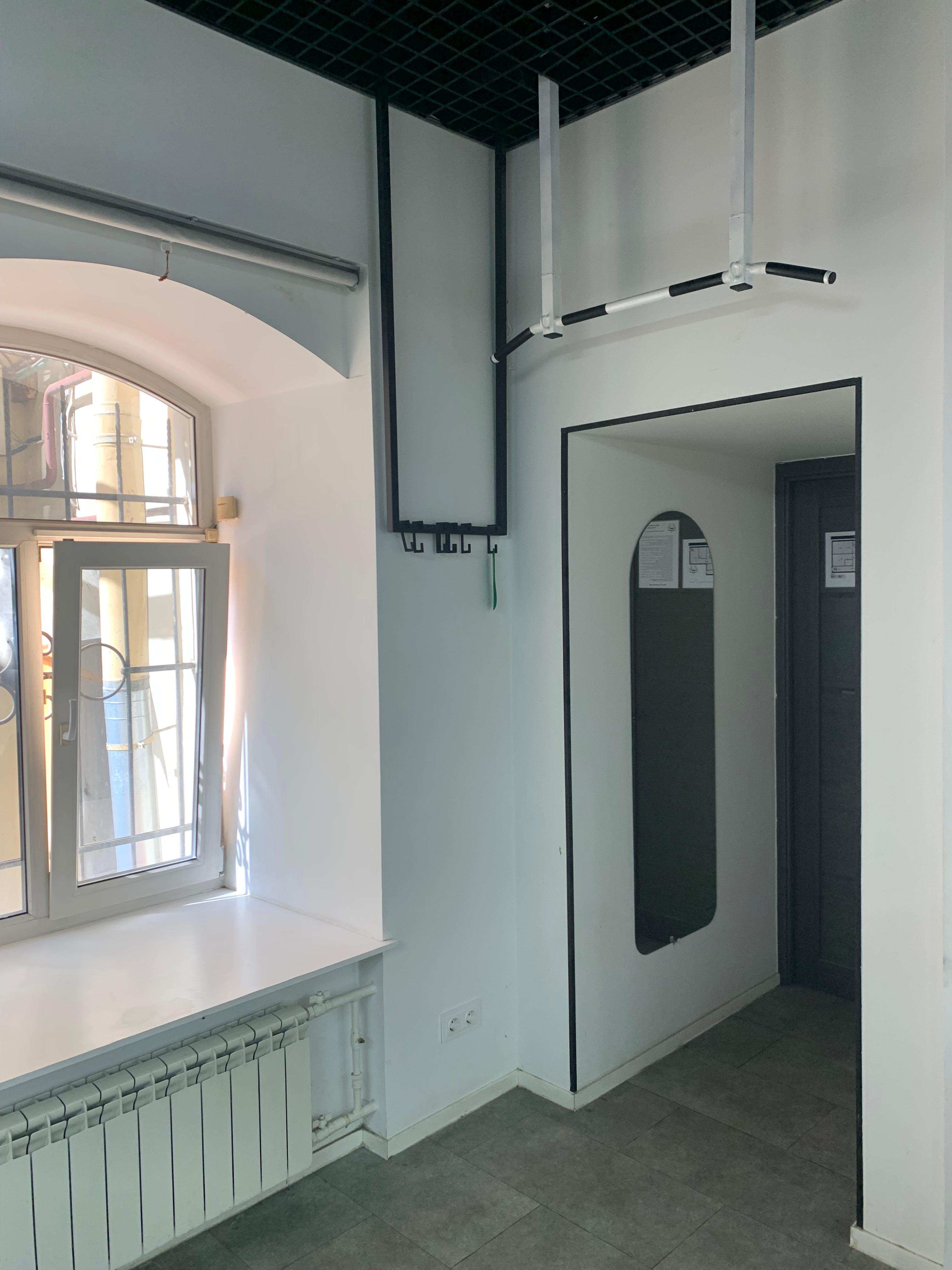 Семейный номер с общей ванной комнатой